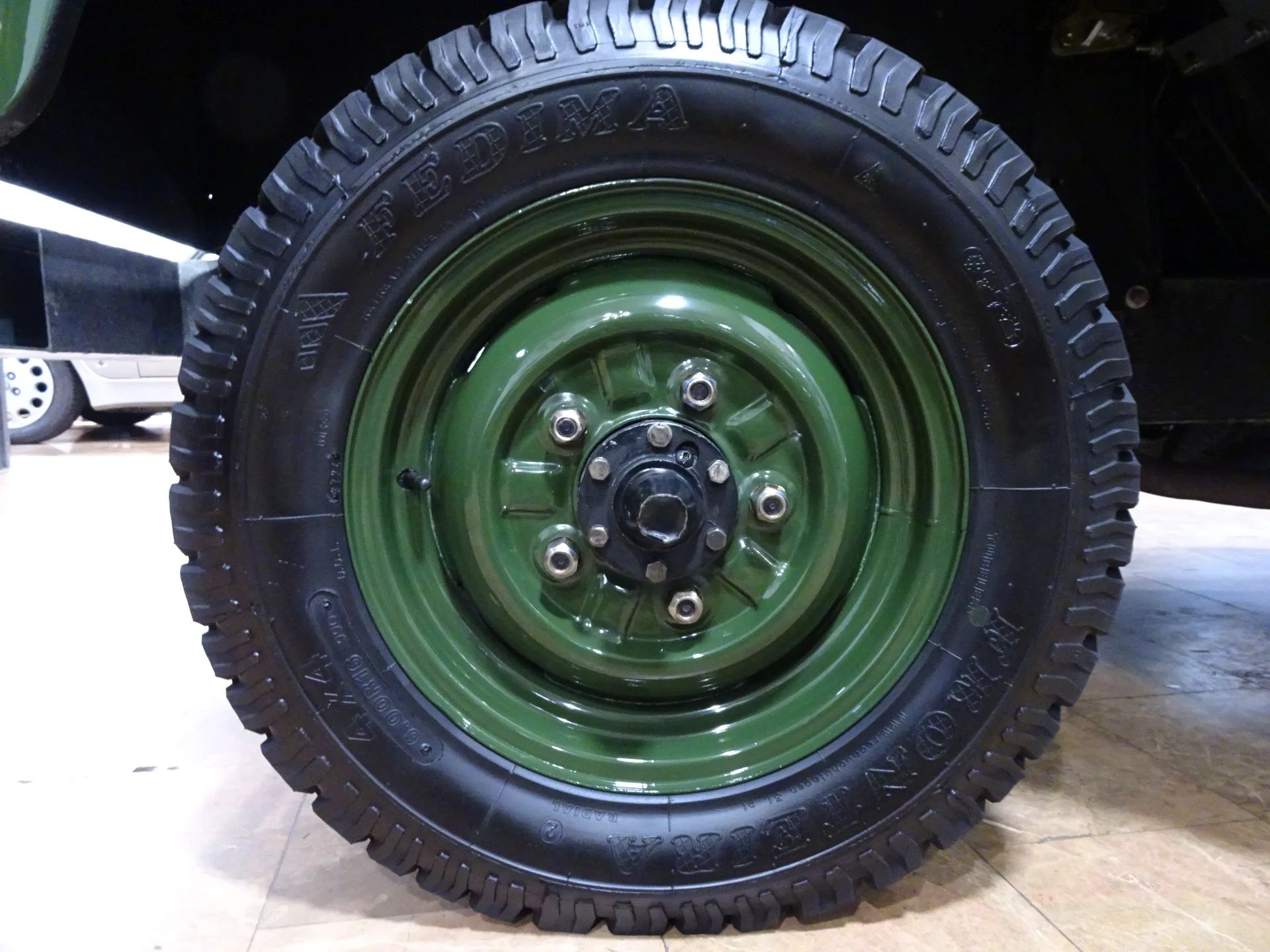 Land Rover 88 SERIES 2A SOFT-TOP 13