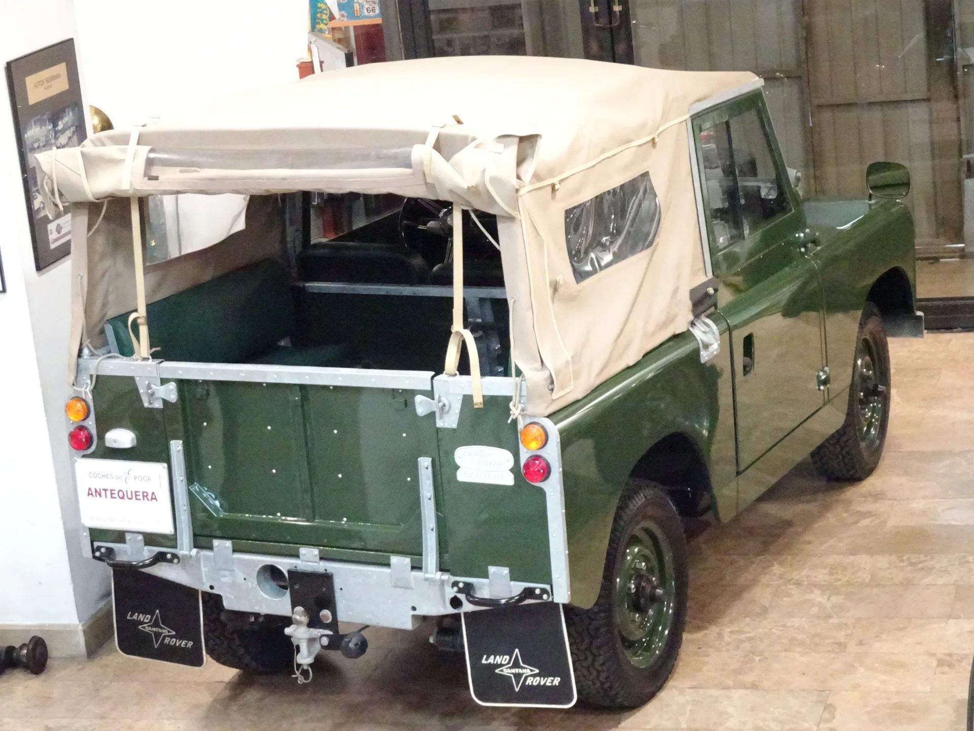 Land Rover 88 SERIES 2A SOFT-TOP 10