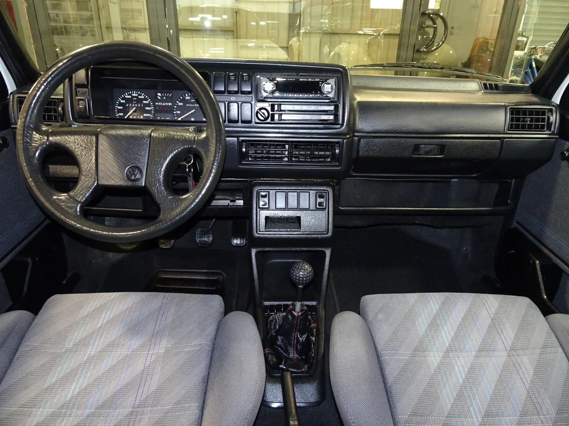 Volkswagen GOLF GTI 1.8 MK2 6