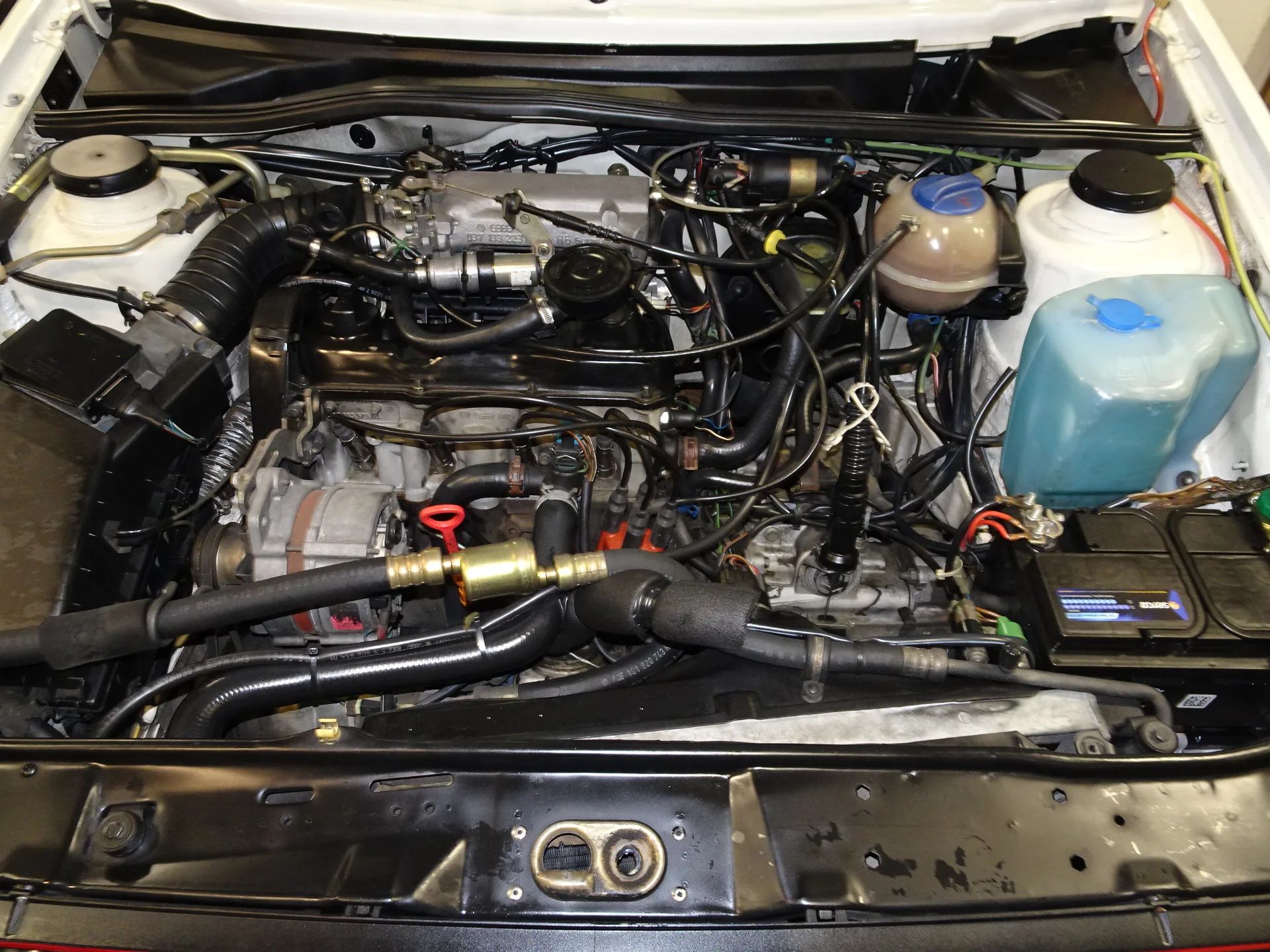 Volkswagen GOLF GTI 1.8 MK2 9