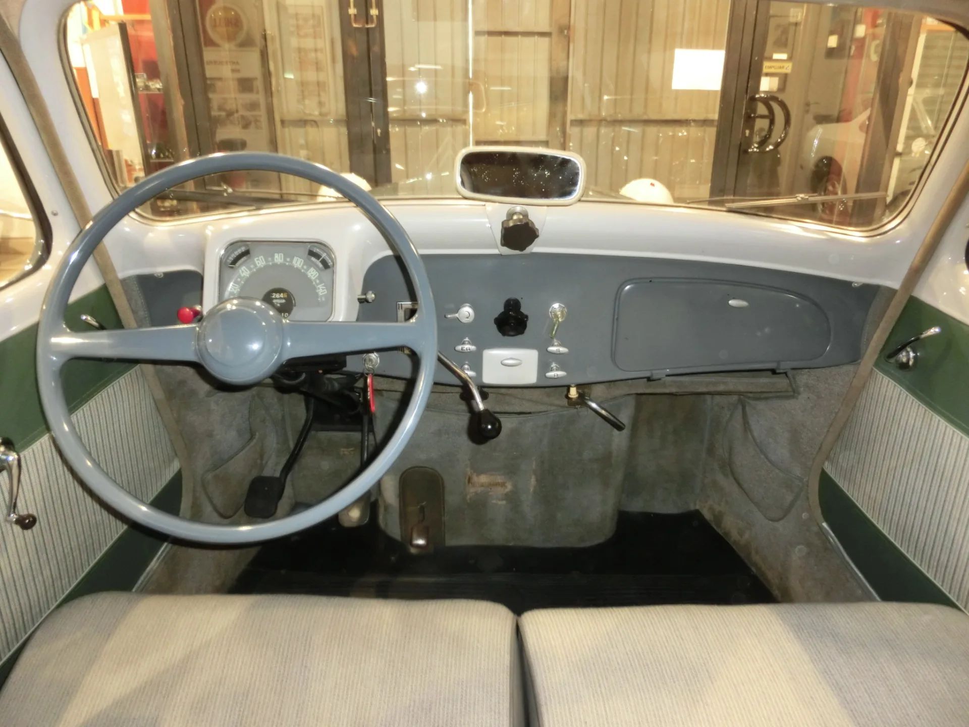 Citroën 11 B TRACTION AVANT 6