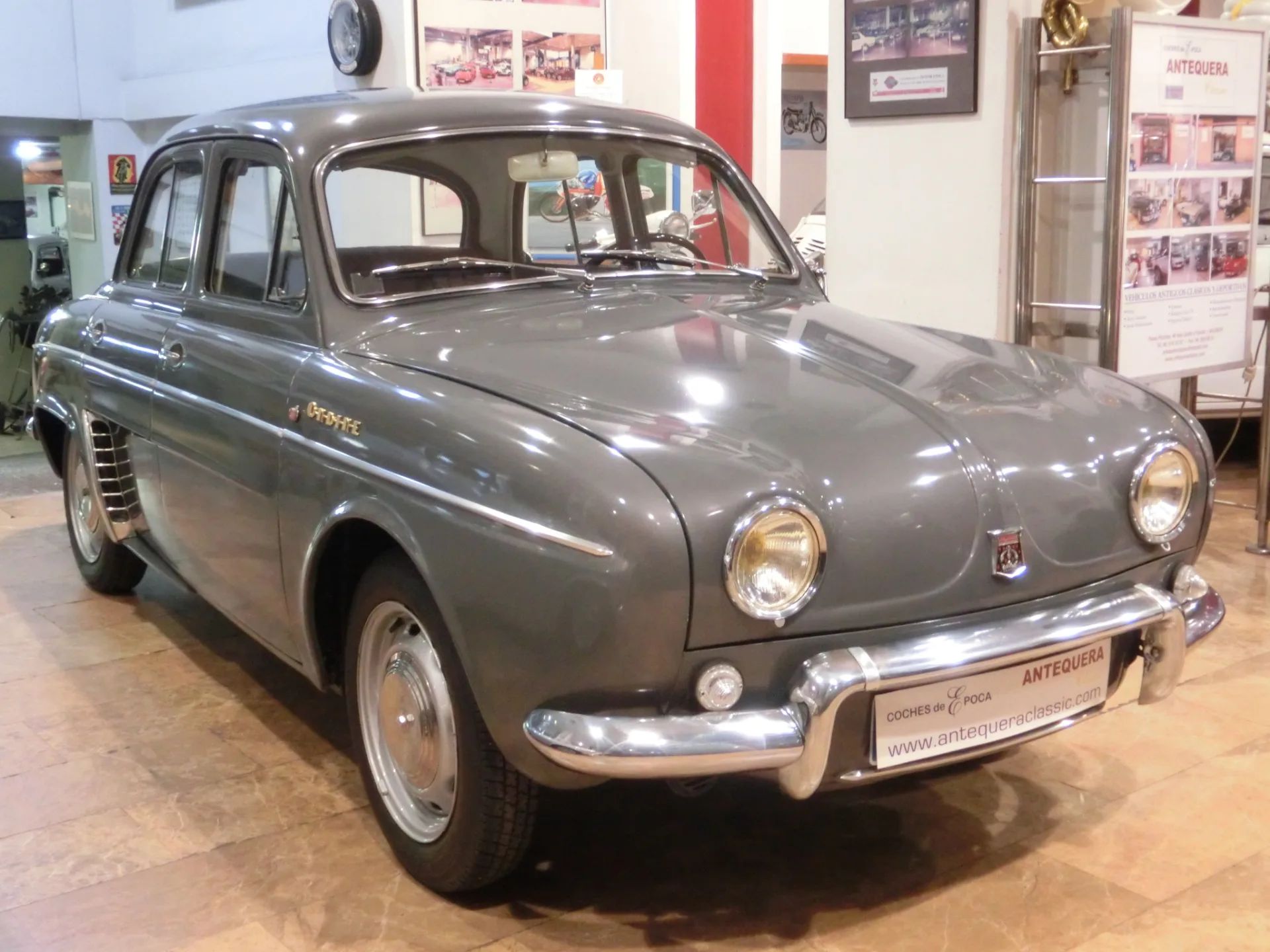 Renault ONDINE DAUPHINE EXPORT 2