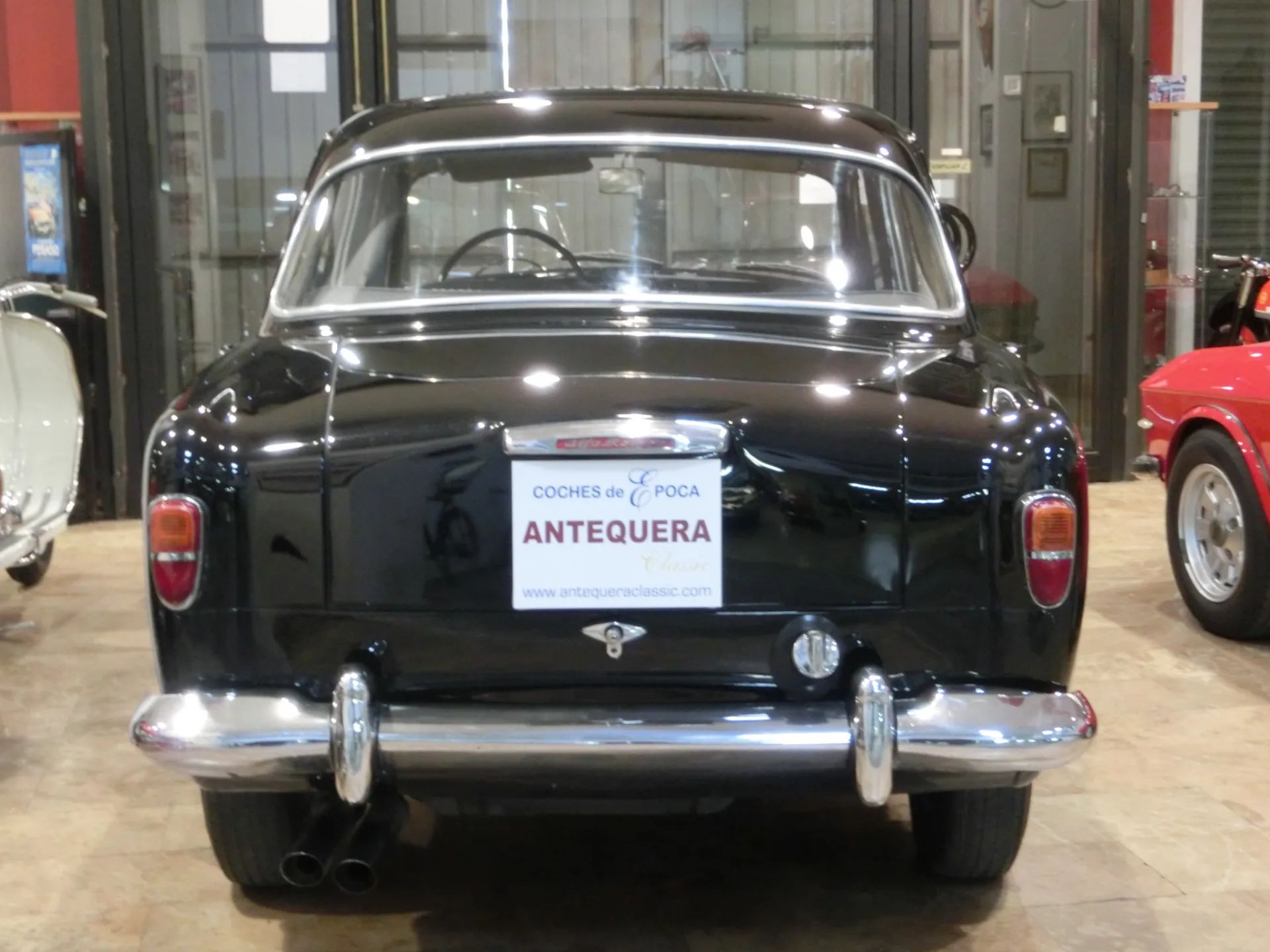 Alfa Romeo GIULIETTA 1300 BERLINA 5