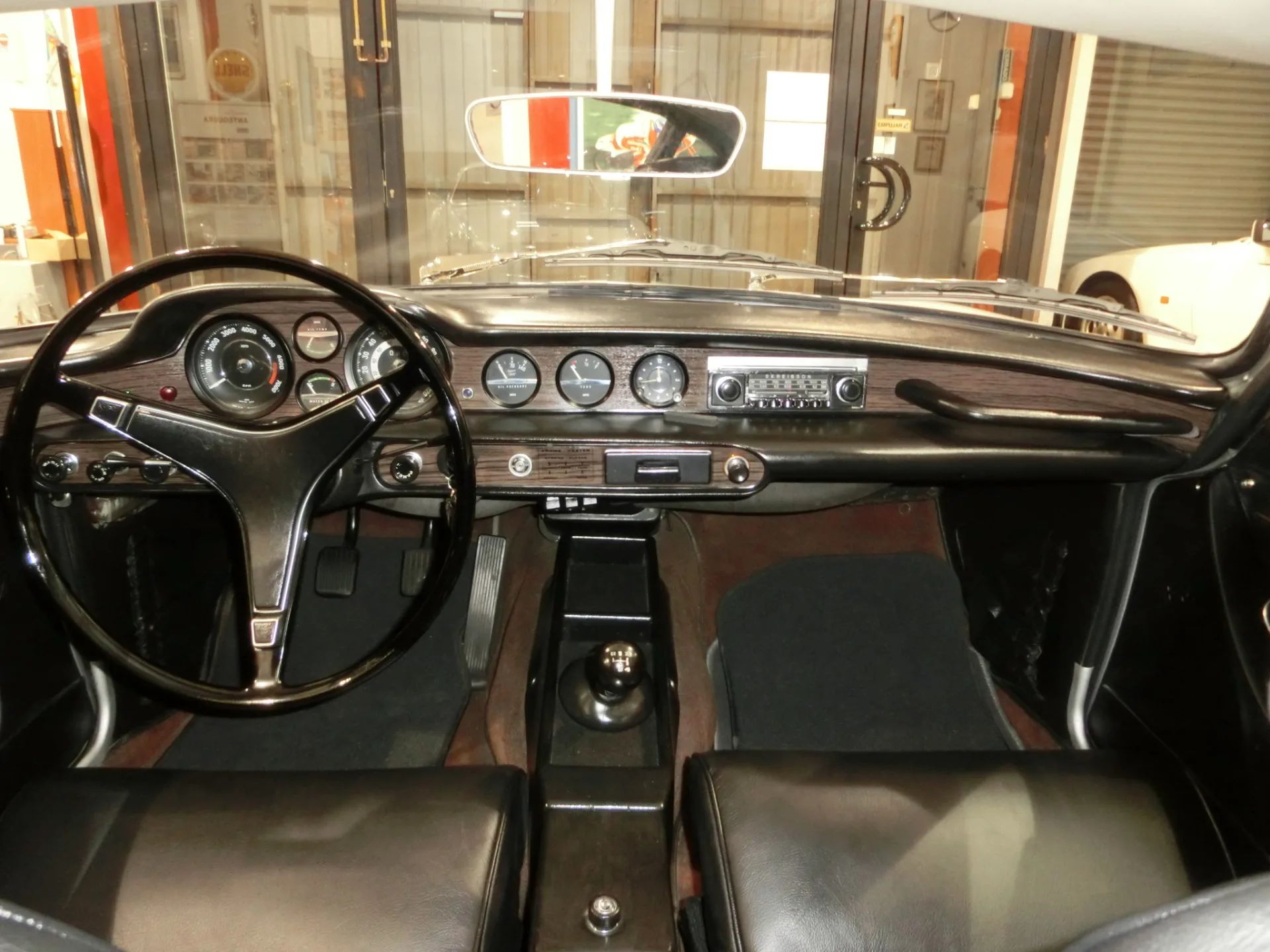 Volvo 1800 E 6