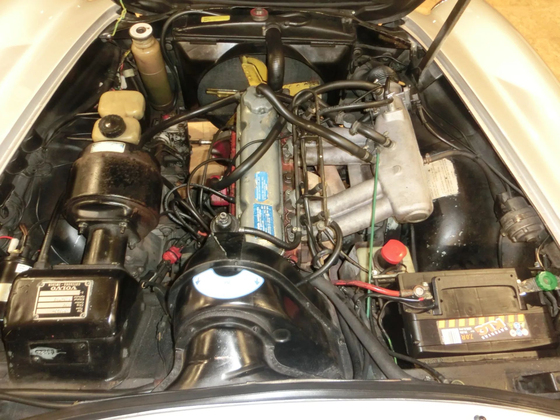 Volvo 1800 E 11