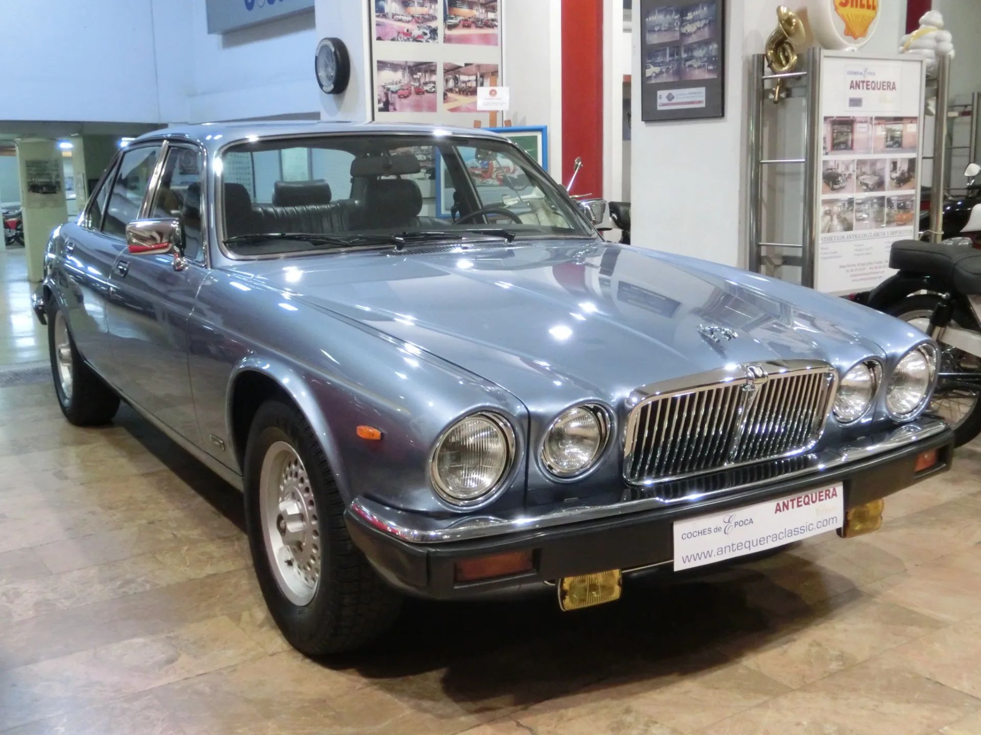 Jaguar XJ SOVEREIGN 4.2 SERIES 3 2