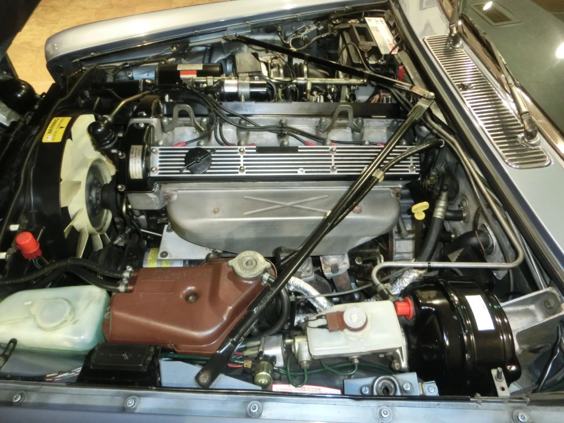 Jaguar XJ SOVEREIGN 4.2 SERIES 3 13