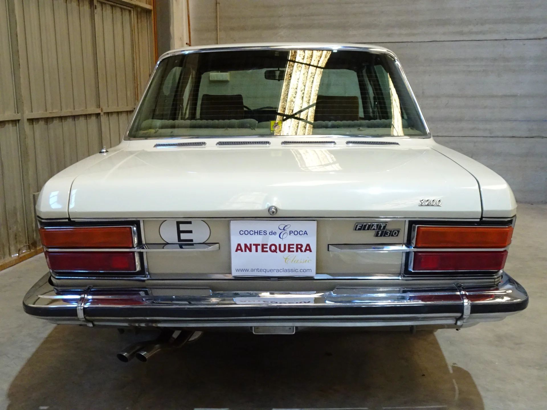 Fiat 130 BERLINA 3200 B 5