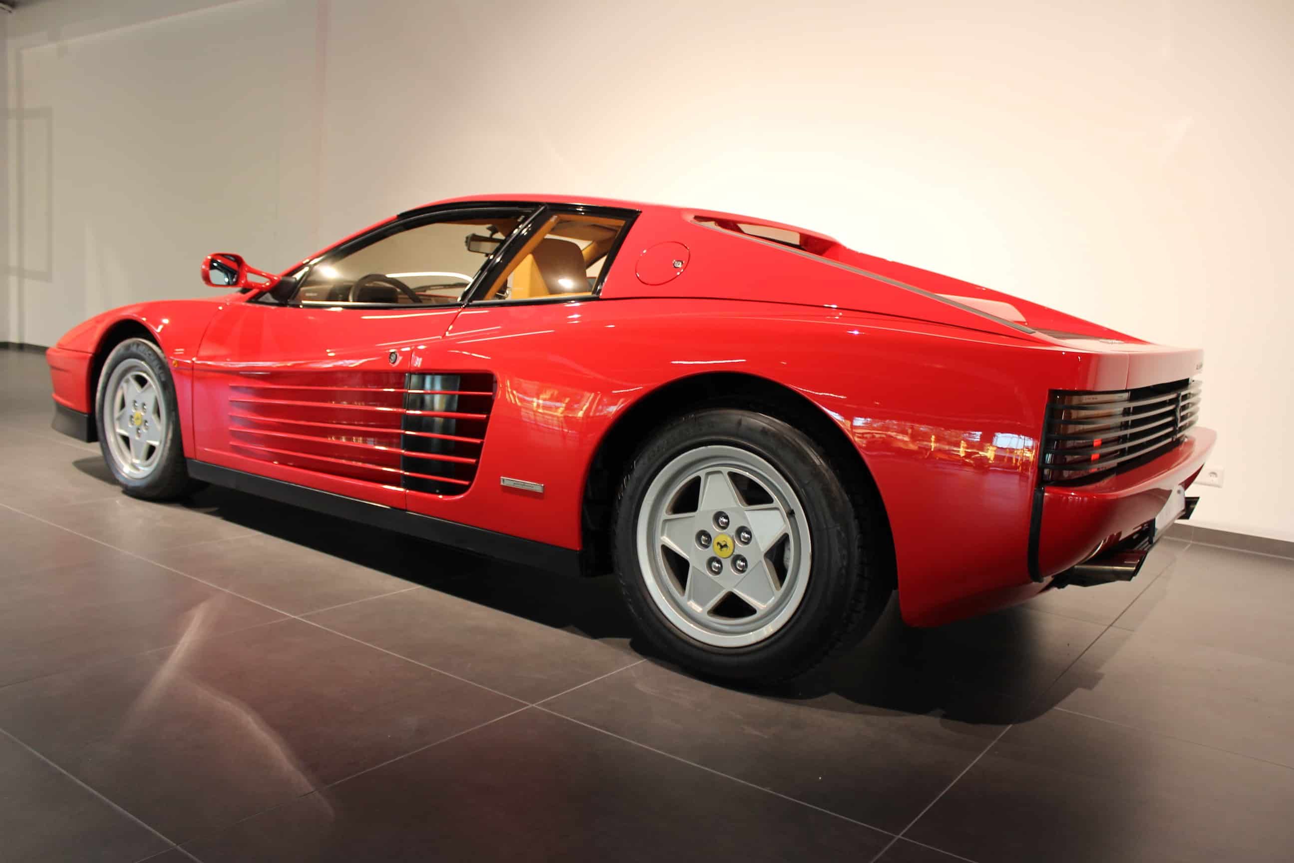 Ferrari Testarossa 4