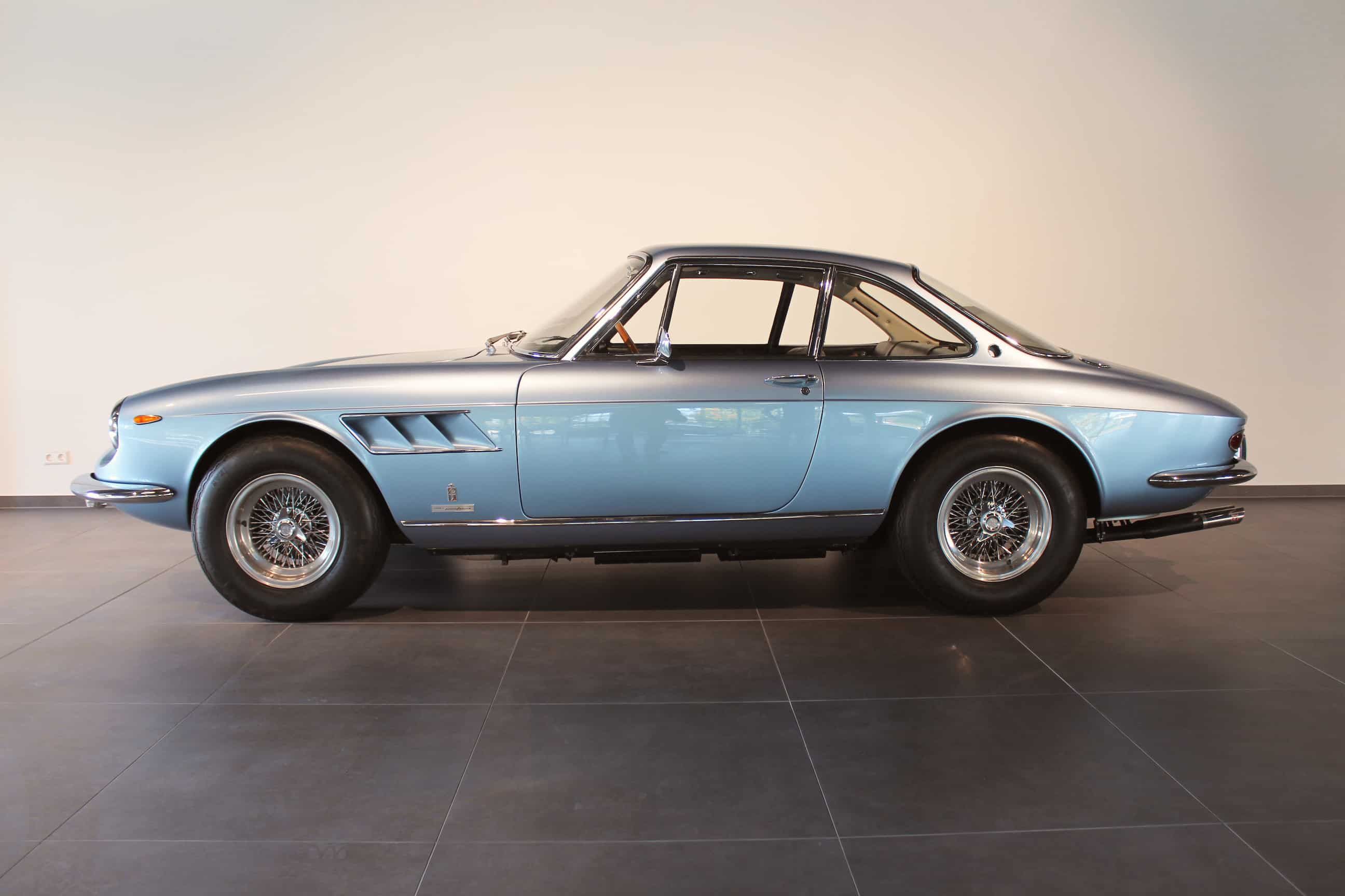 Ferrari 330 GTC 2