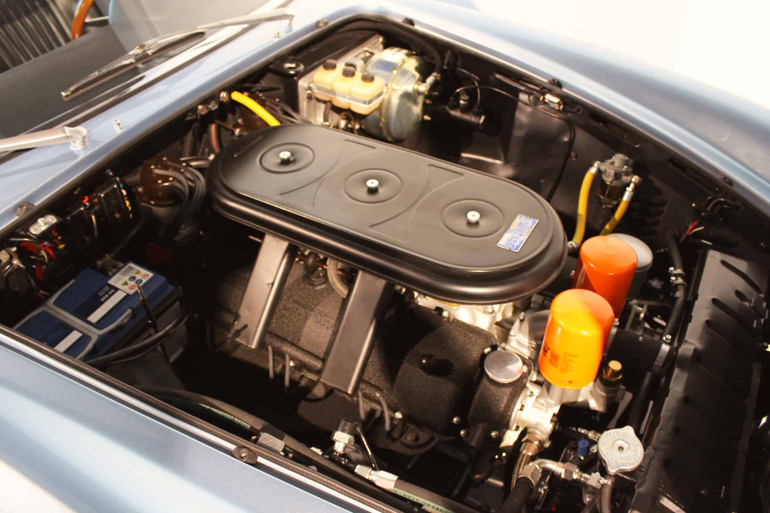 Ferrari 330 GTC 6