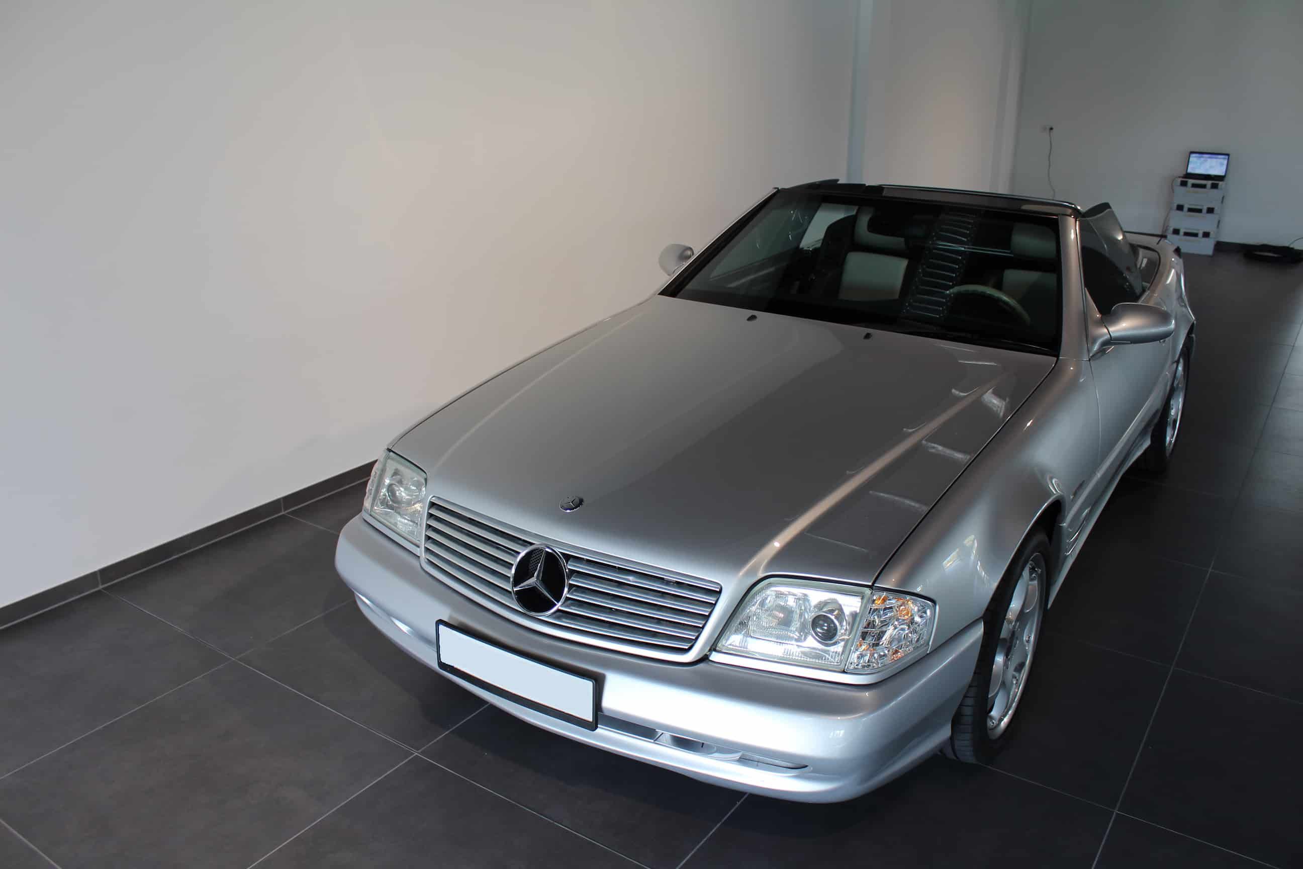 Mercedes-Benz SL 500 Silver Arrow 7