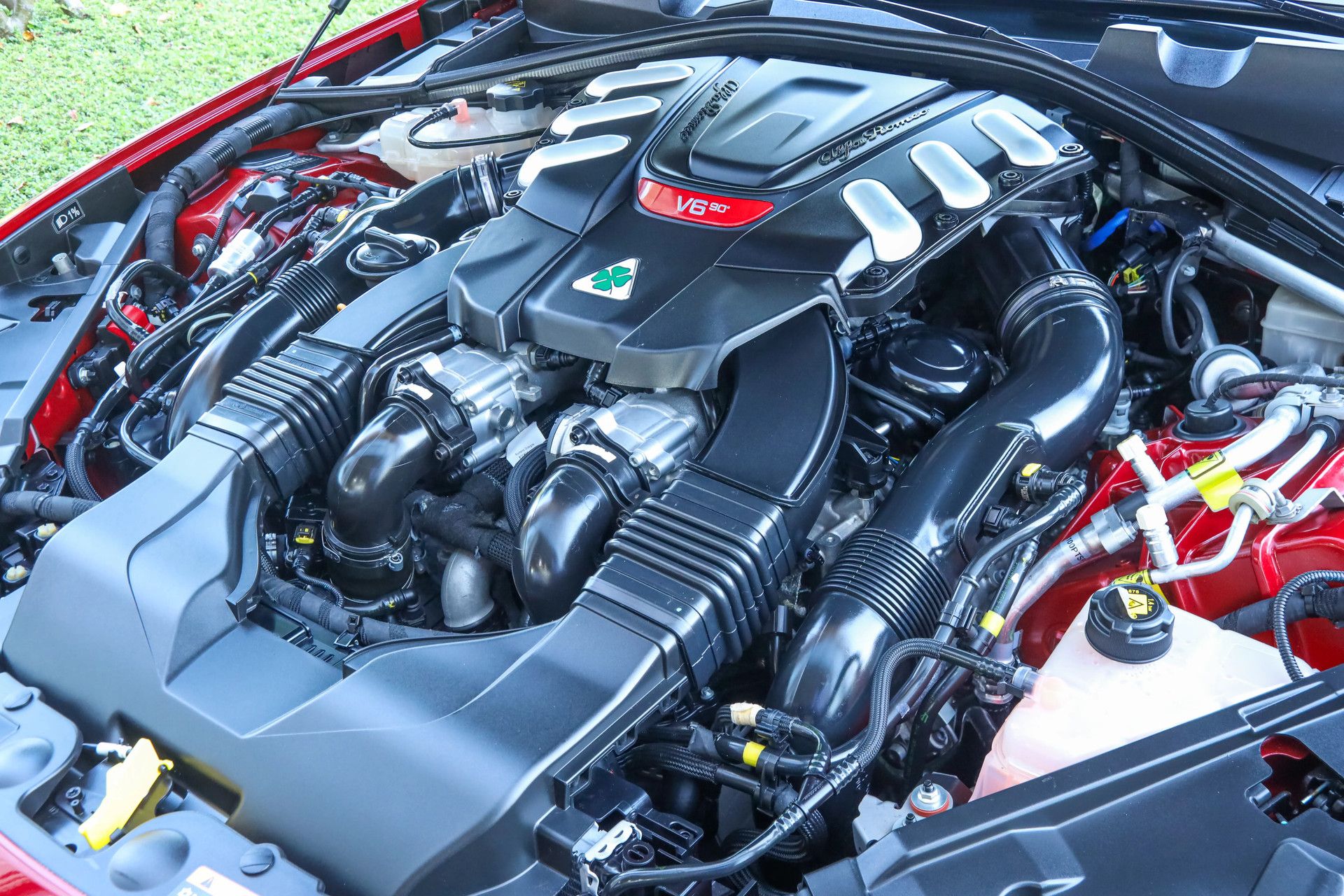 Alfa Romeo Giulia 2.9 V6 Quadrifoglio Performance Edition 4