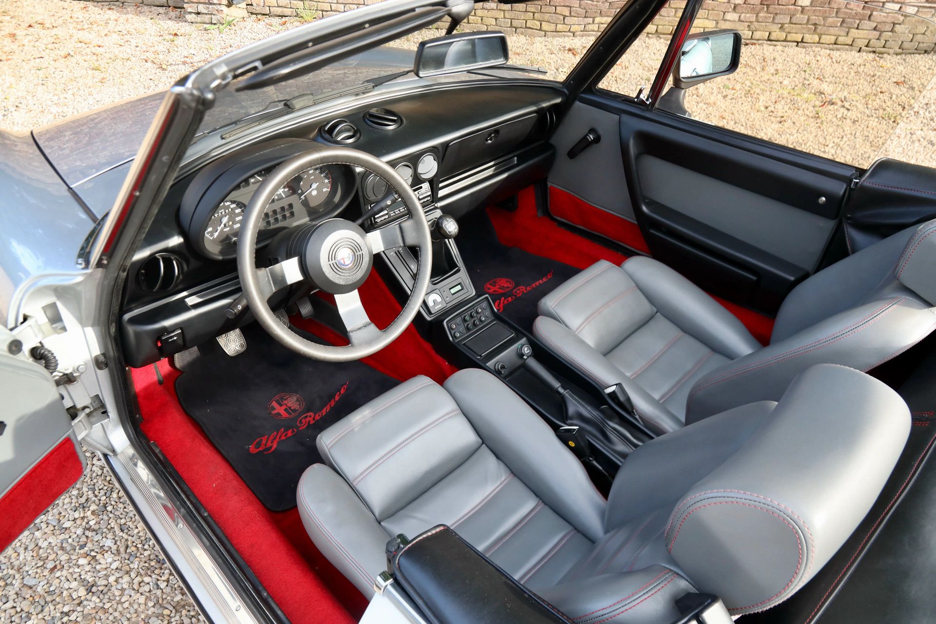 Alfa Romeo Spider 2.0 QV Argento 3