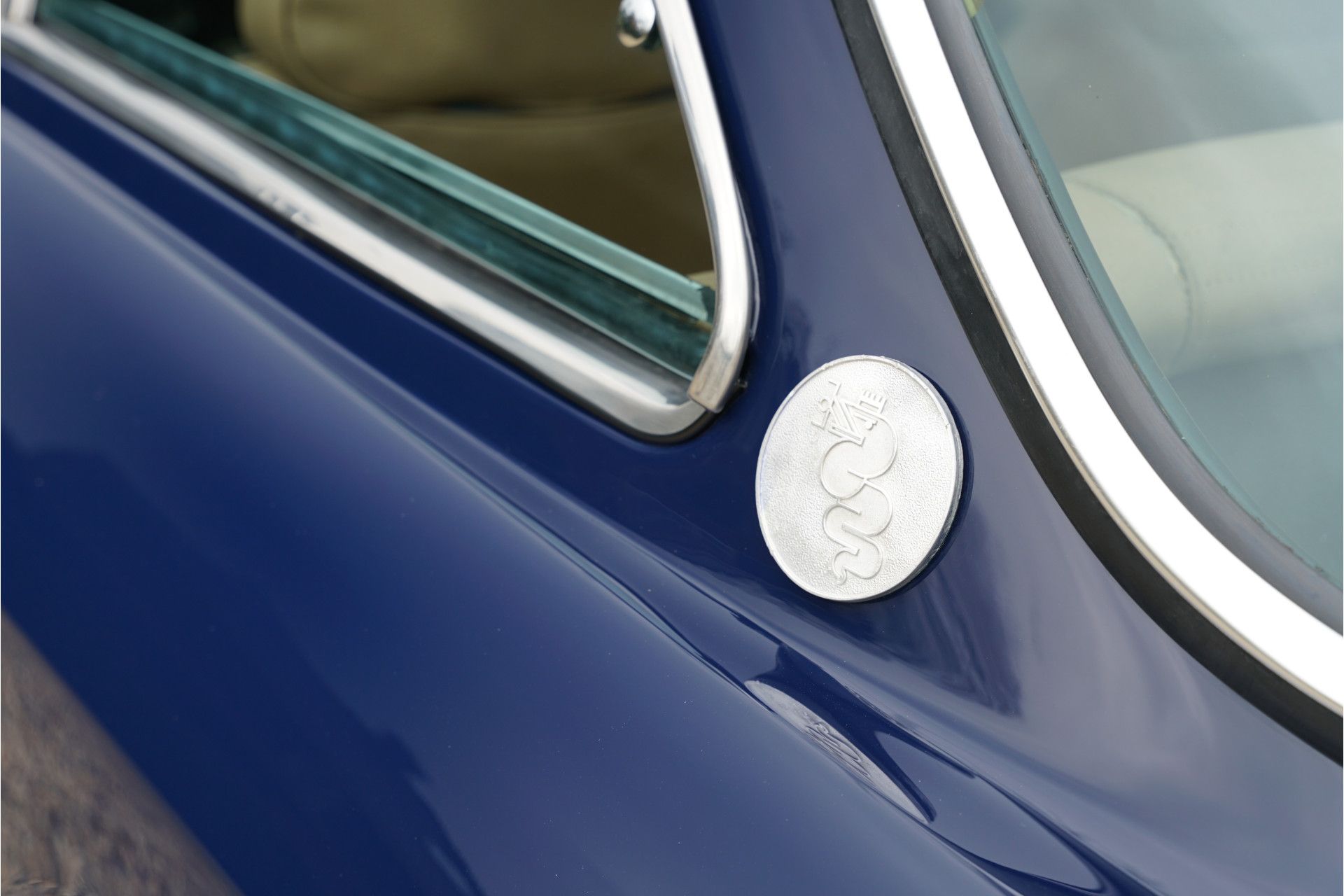 Alfa Romeo GTV 2000 Bertone Blu Ollandese over Naturale 11
