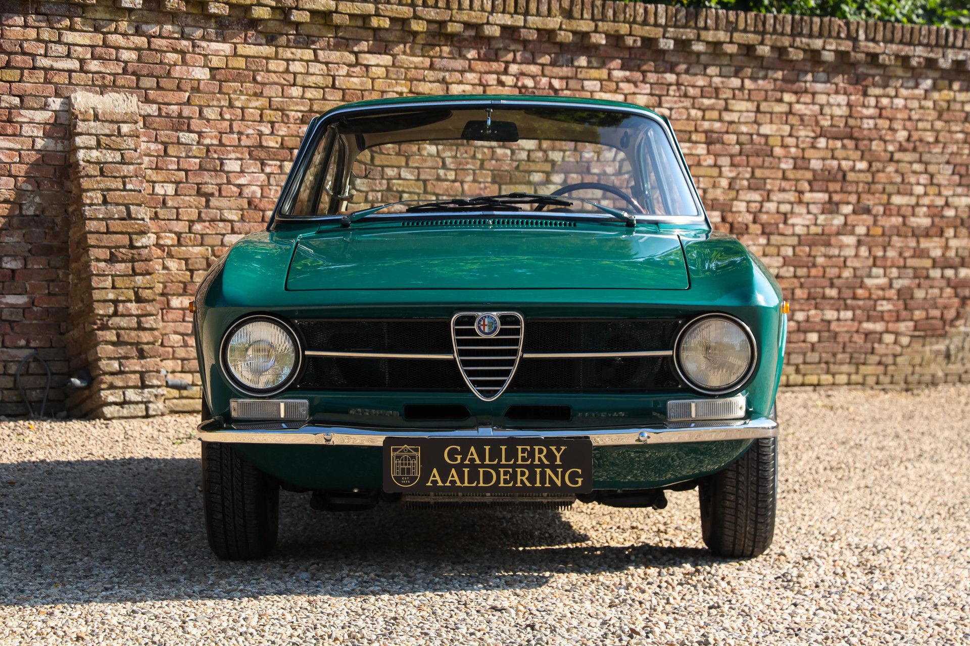 Alfa Romeo 1300 GTJ Bertone "Restored and rebuilt" 8