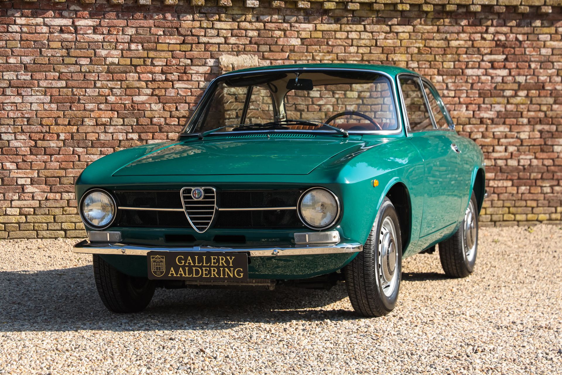 Alfa Romeo 1300 GTJ Bertone "Restored and rebuilt" 9