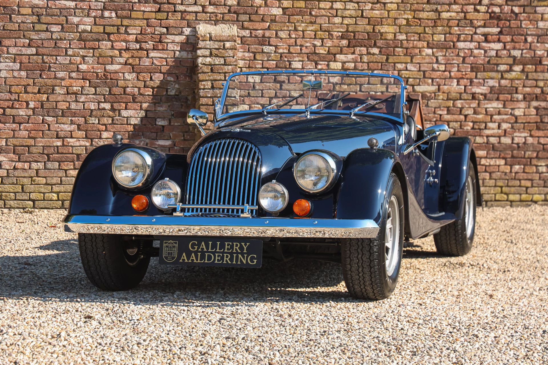 Morgan Plus 8 Carburetors and 5-speed 10