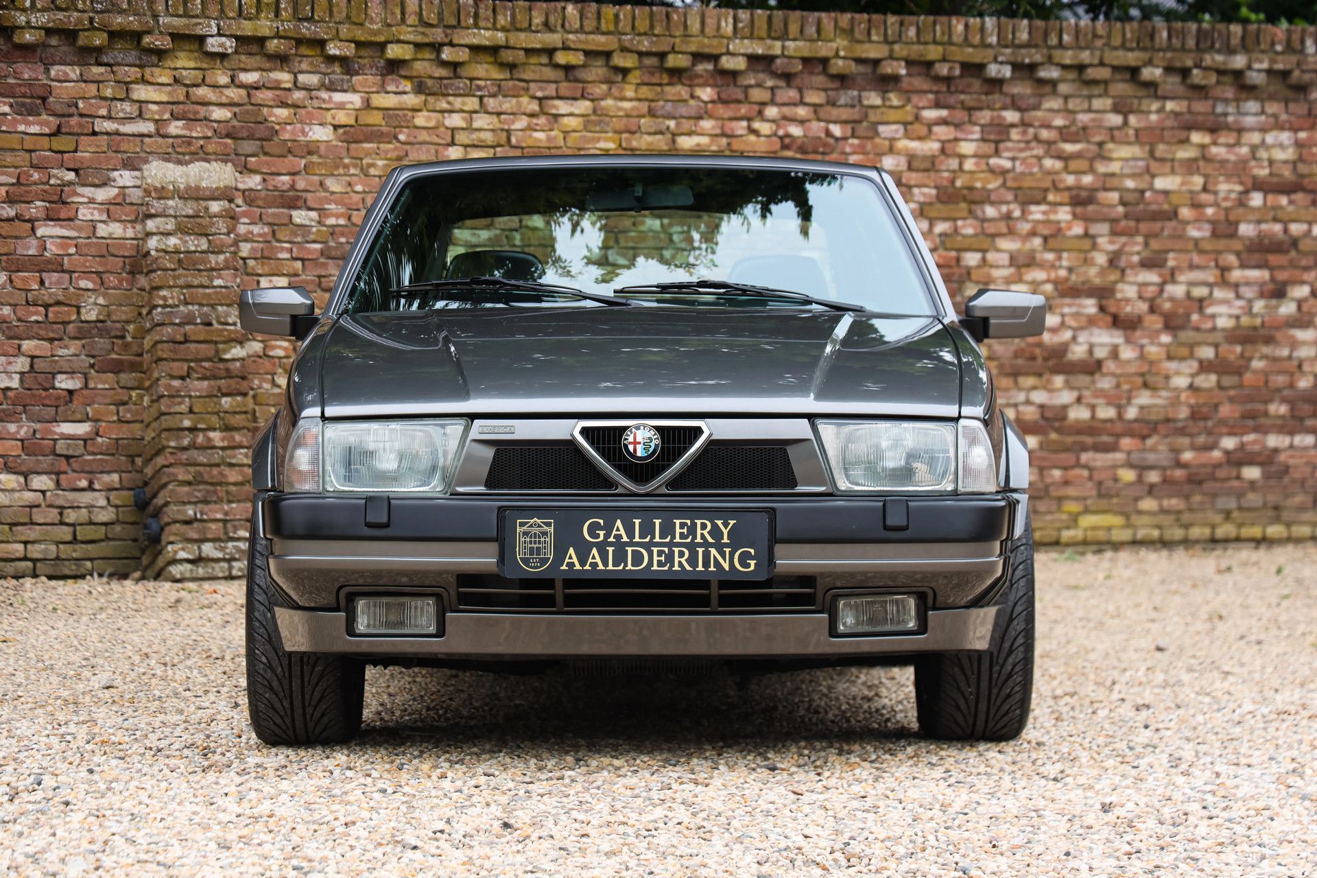 Alfa Romeo 75 3.0 V6 "Restored and rebuilt" 5