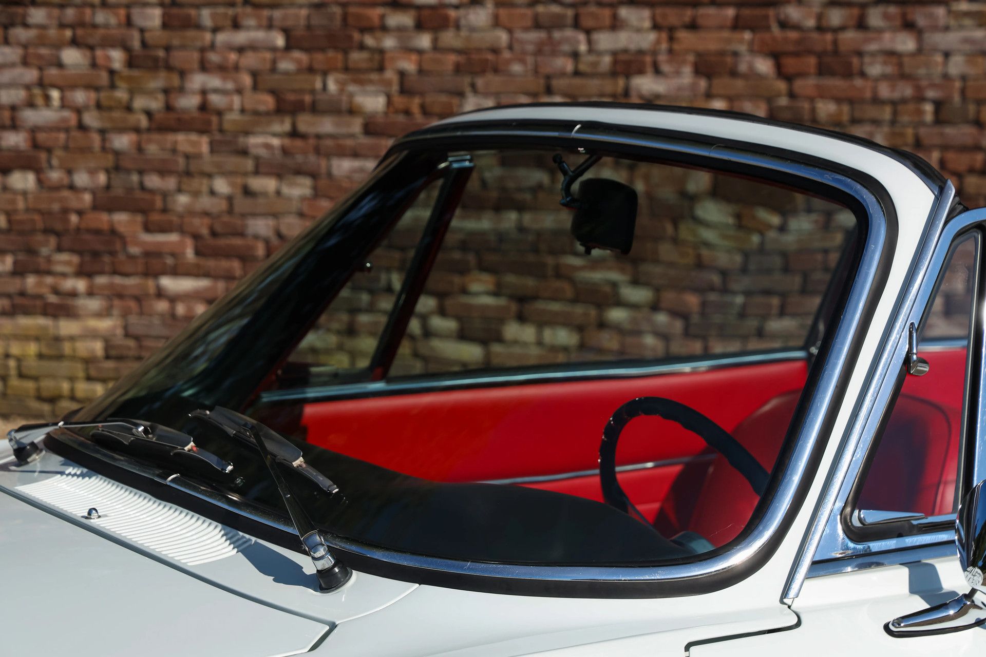 Alfa Romeo Giulia GTC "Comprehensively restored by Epifani in Berkely Ca." 7