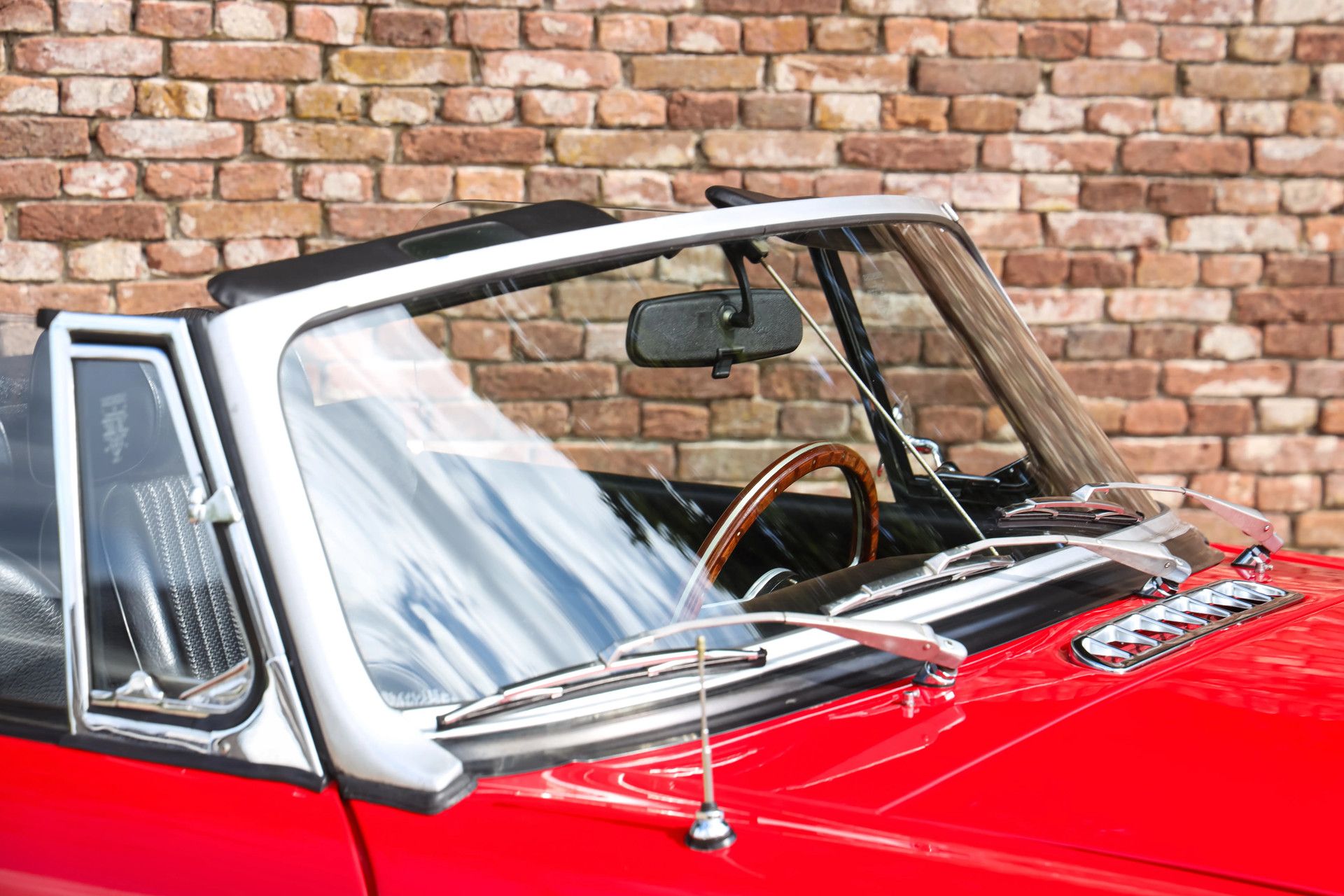 MG B Roadster Overdrive Restored condition 12