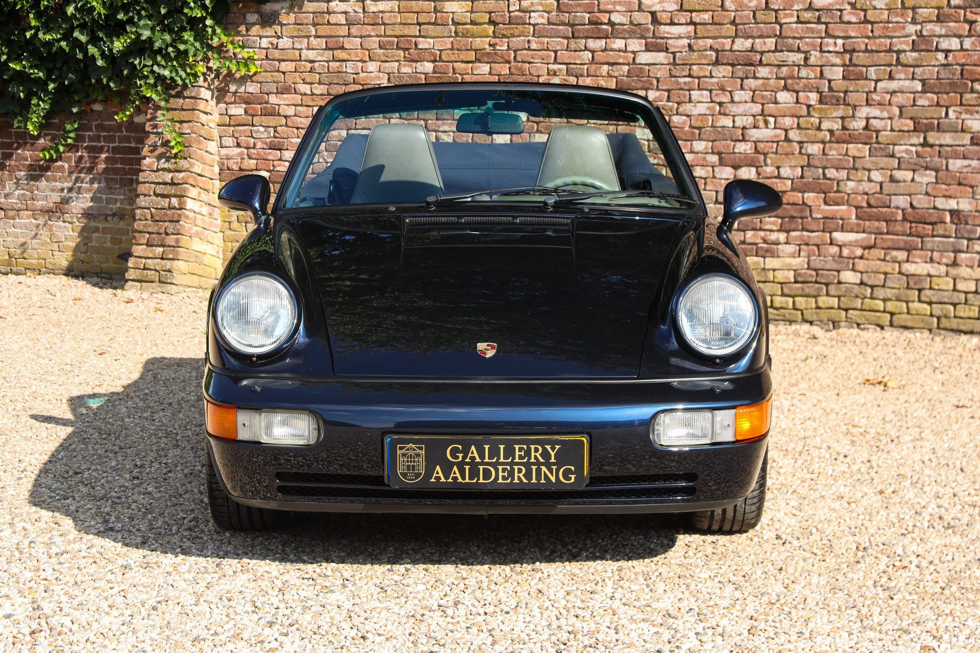 Porsche 964 Carrera 4 Cabriolet "Unique Carraragrau full leather" 10