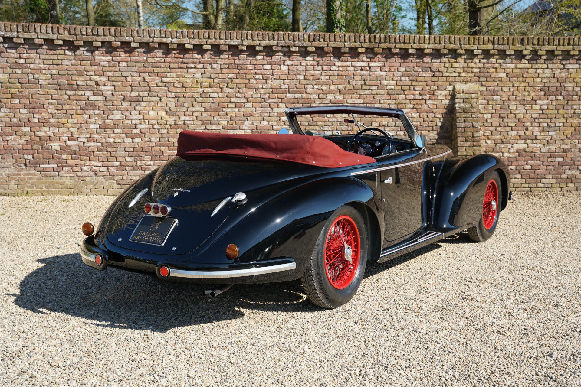 Alfa Romeo 6C 2500 Sport Convertible 1939 for Sale | Touring 2