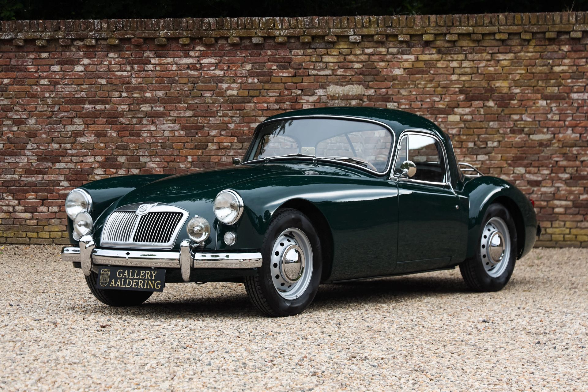 MG A 1500 Coupe Top Quality example! 11
