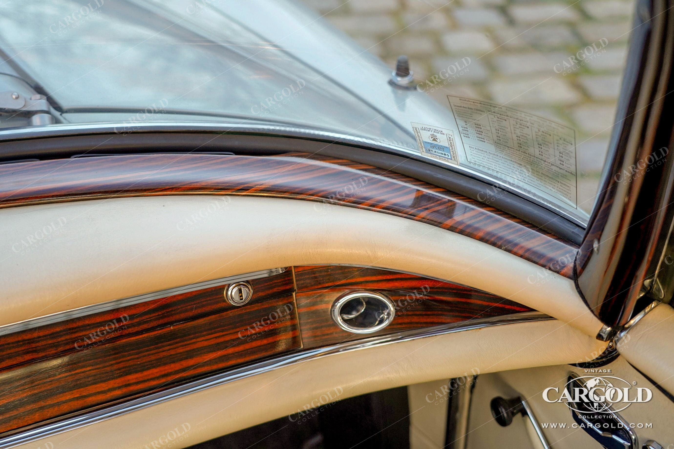 Mercedes-Benz 280 SE Coupé 6