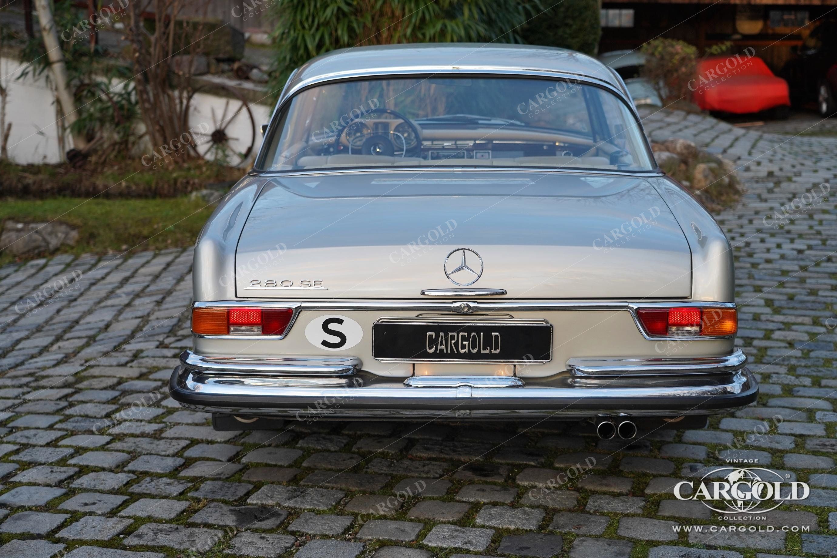 Mercedes-Benz 280 SE Coupé 11