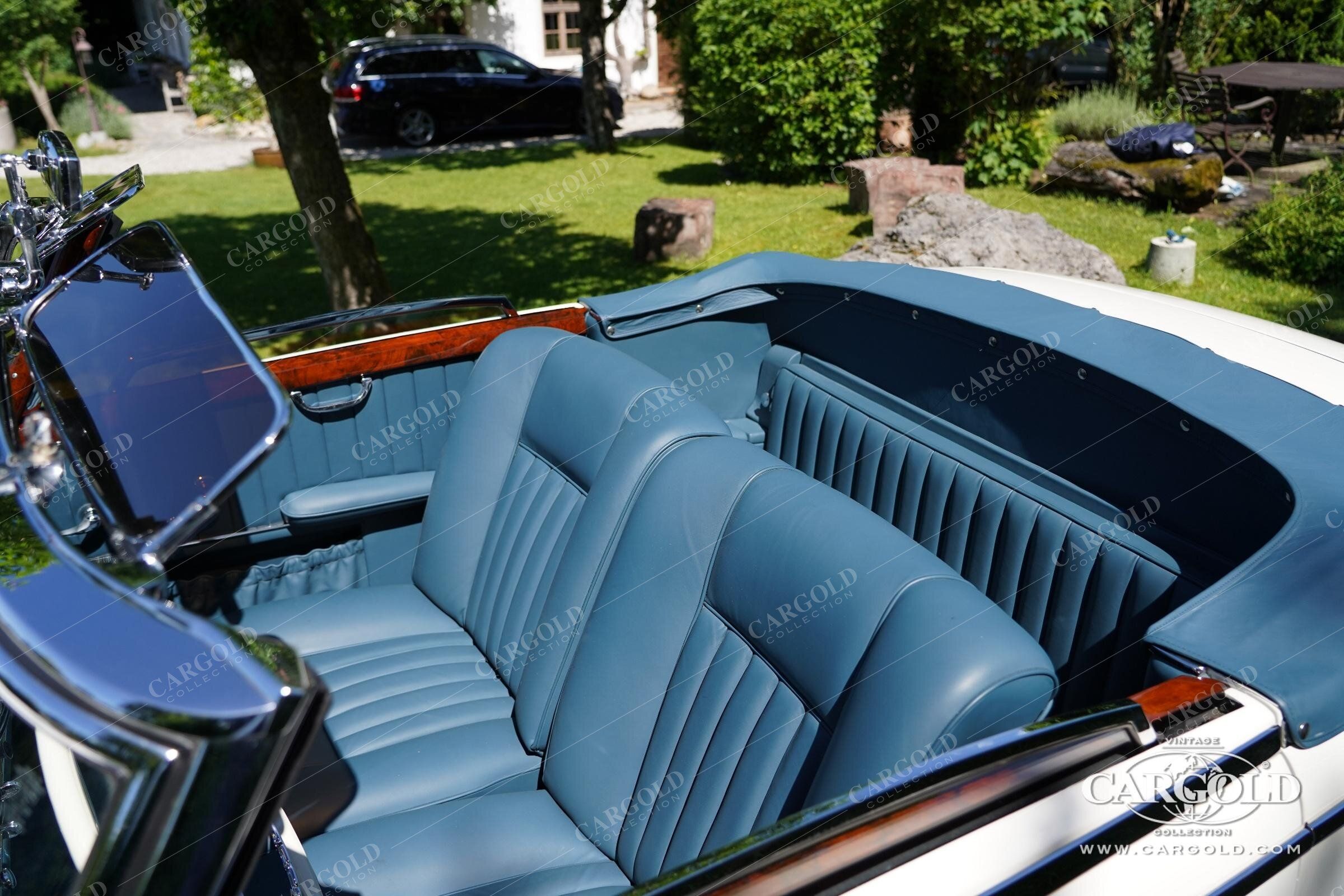 Mercedes-Benz 300 S Roadster 5