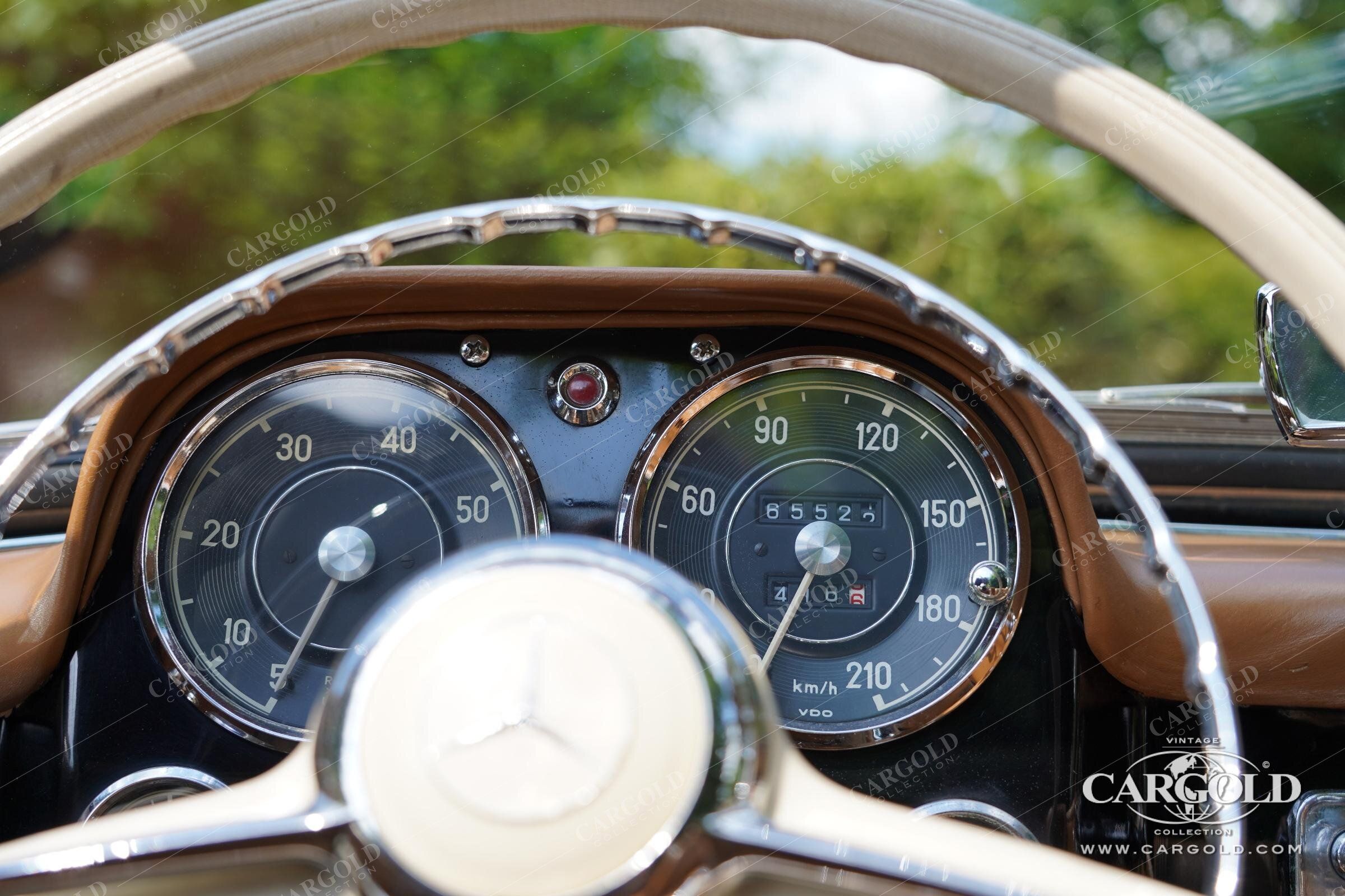 Mercedes-Benz 190 SL Roadster 10