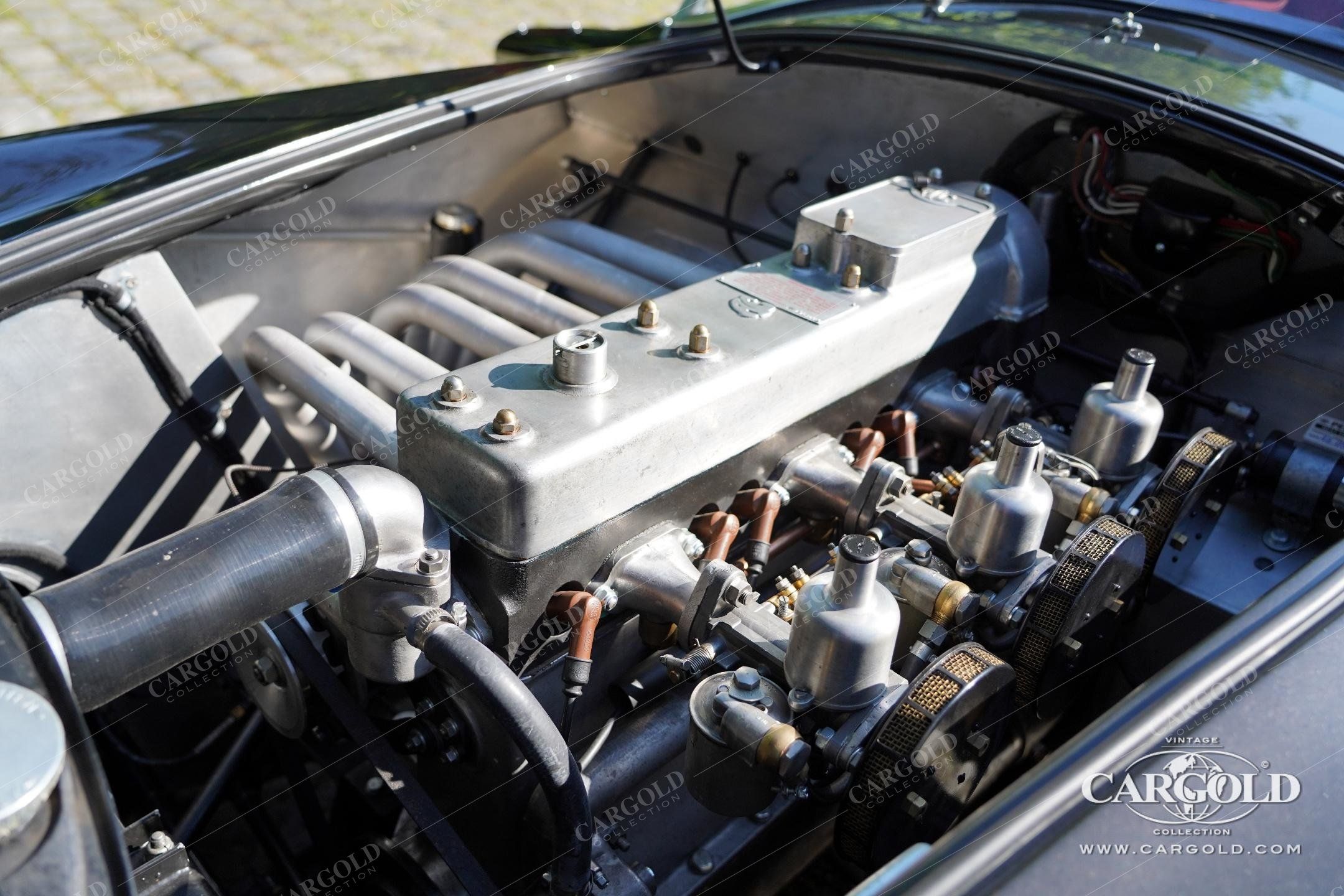 Ace Roadster 9