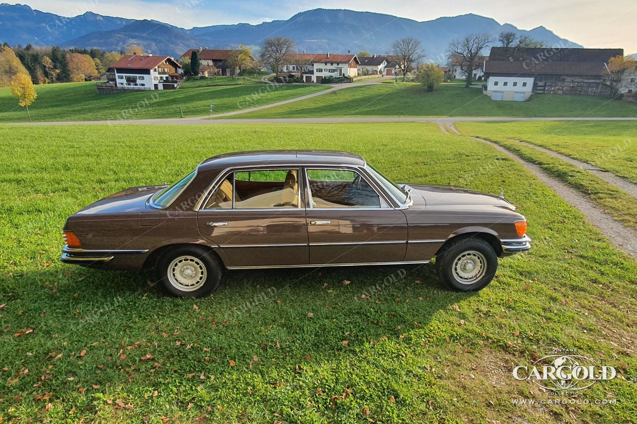 Mercedes-Benz 450 SEL 6.9 8