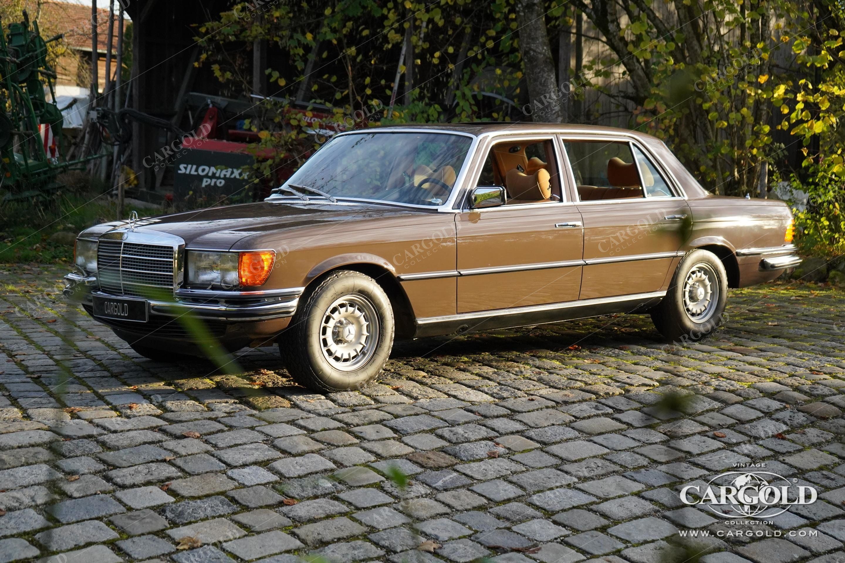 Mercedes-Benz 450 SEL 6.9 11