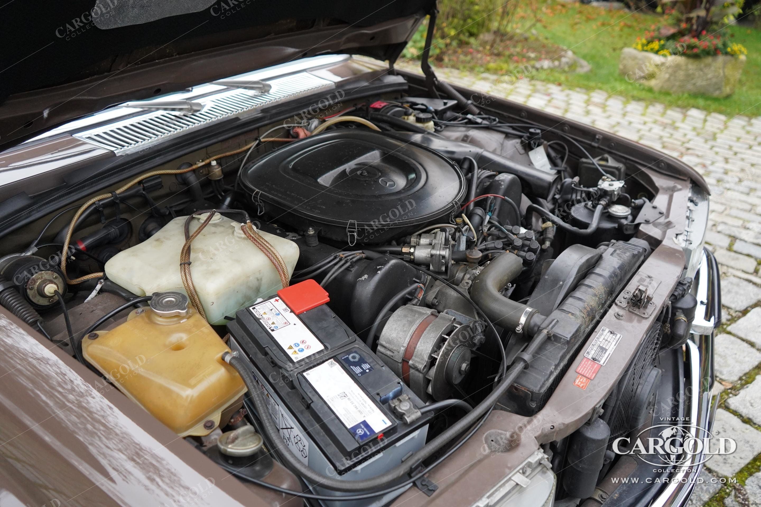Mercedes-Benz 450 SEL 6.9 12