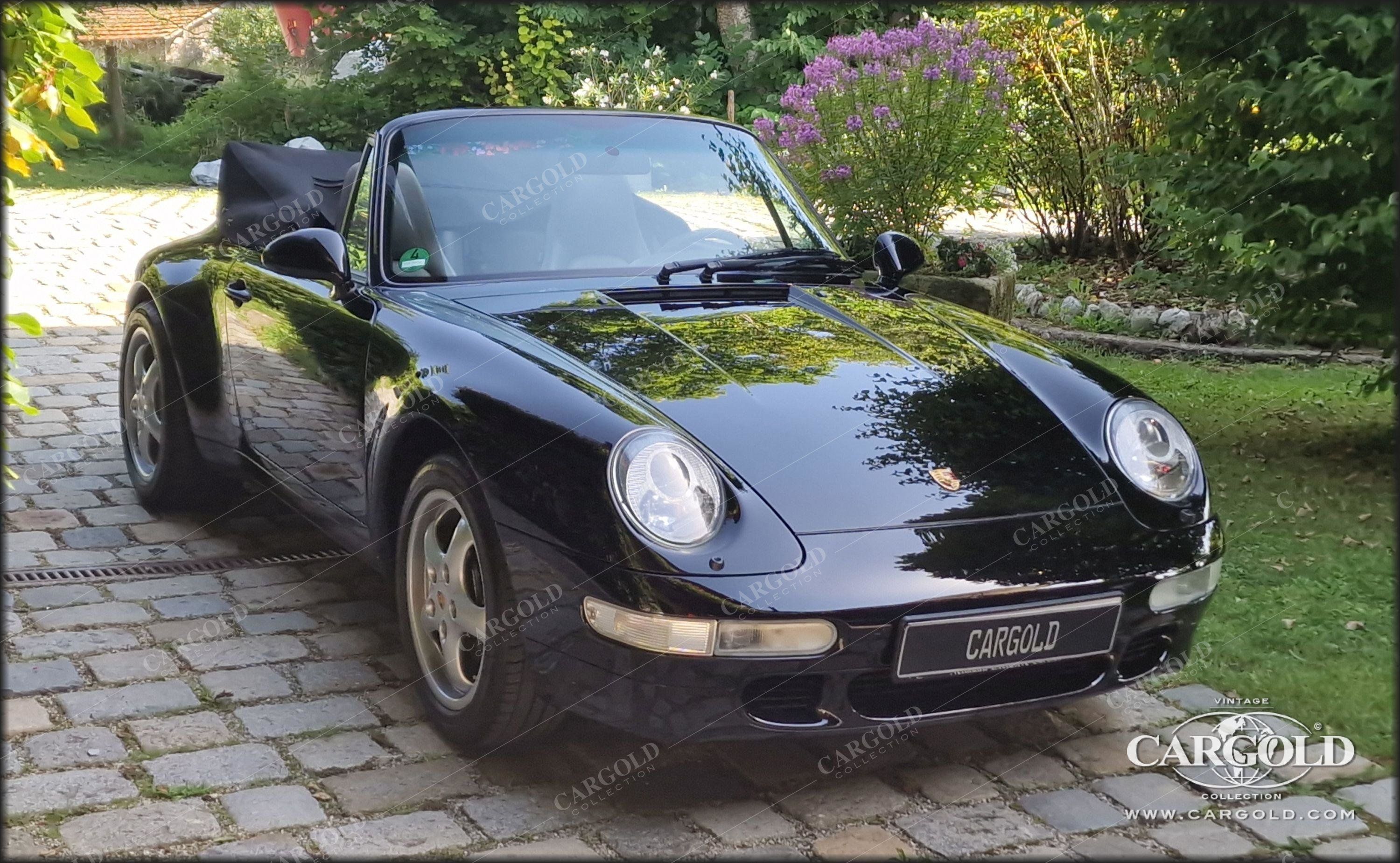 Porsche 911 Carrera 2 Cabrio (993) 10