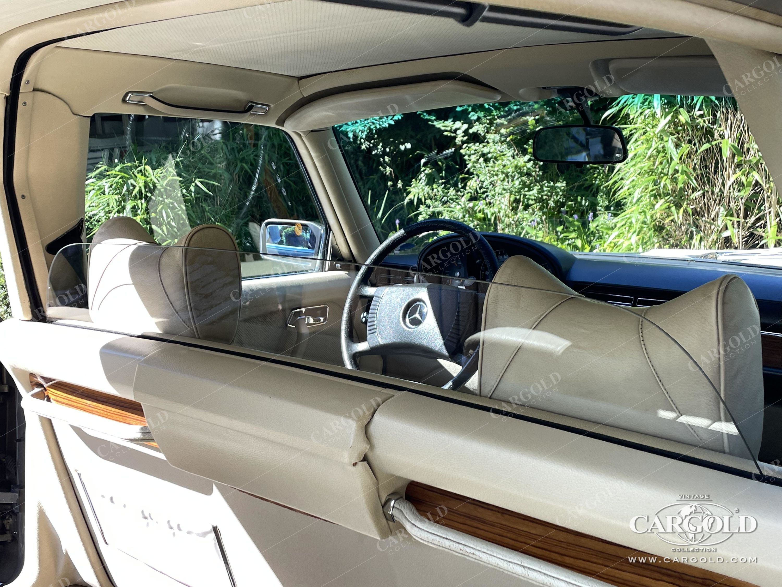 Mercedes-Benz 450 SEL 6.9 3