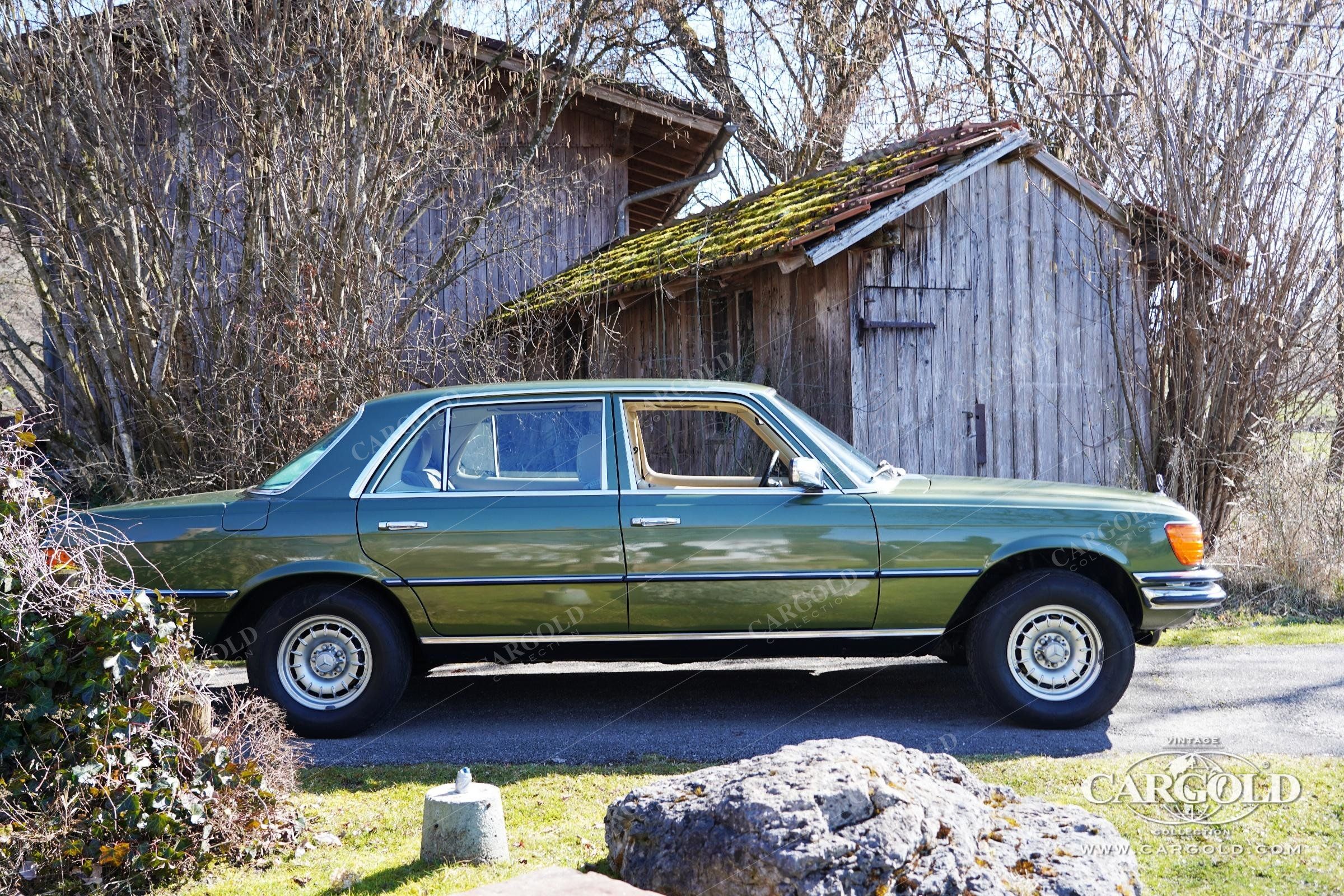 Mercedes-Benz 450 SEL 6.9 6