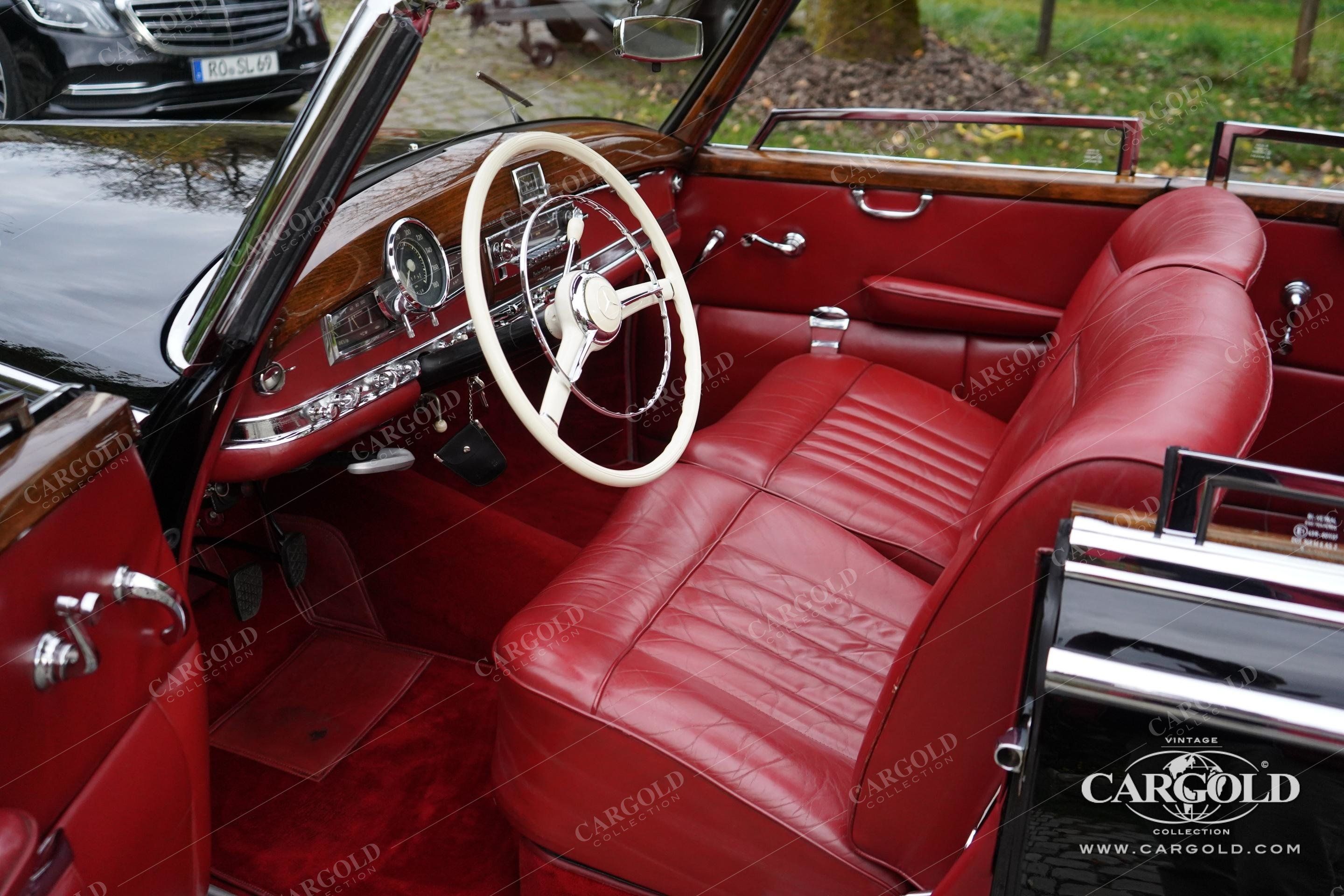 Mercedes-Benz 300 Adenauer Cabriolet D 3