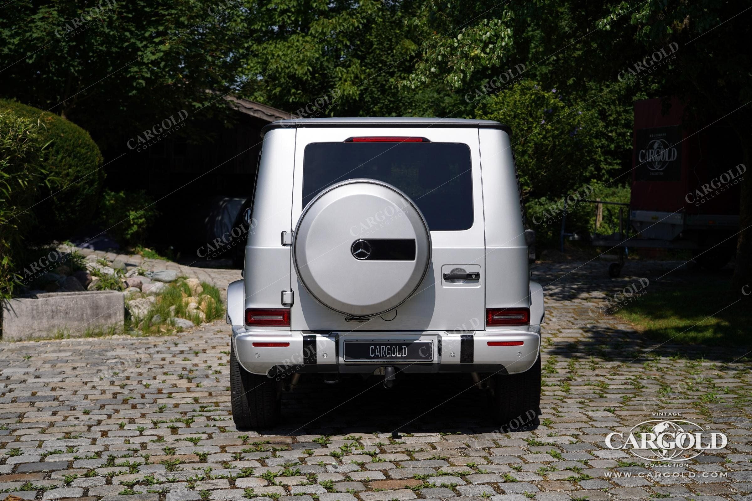 Mercedes-Benz G500 9