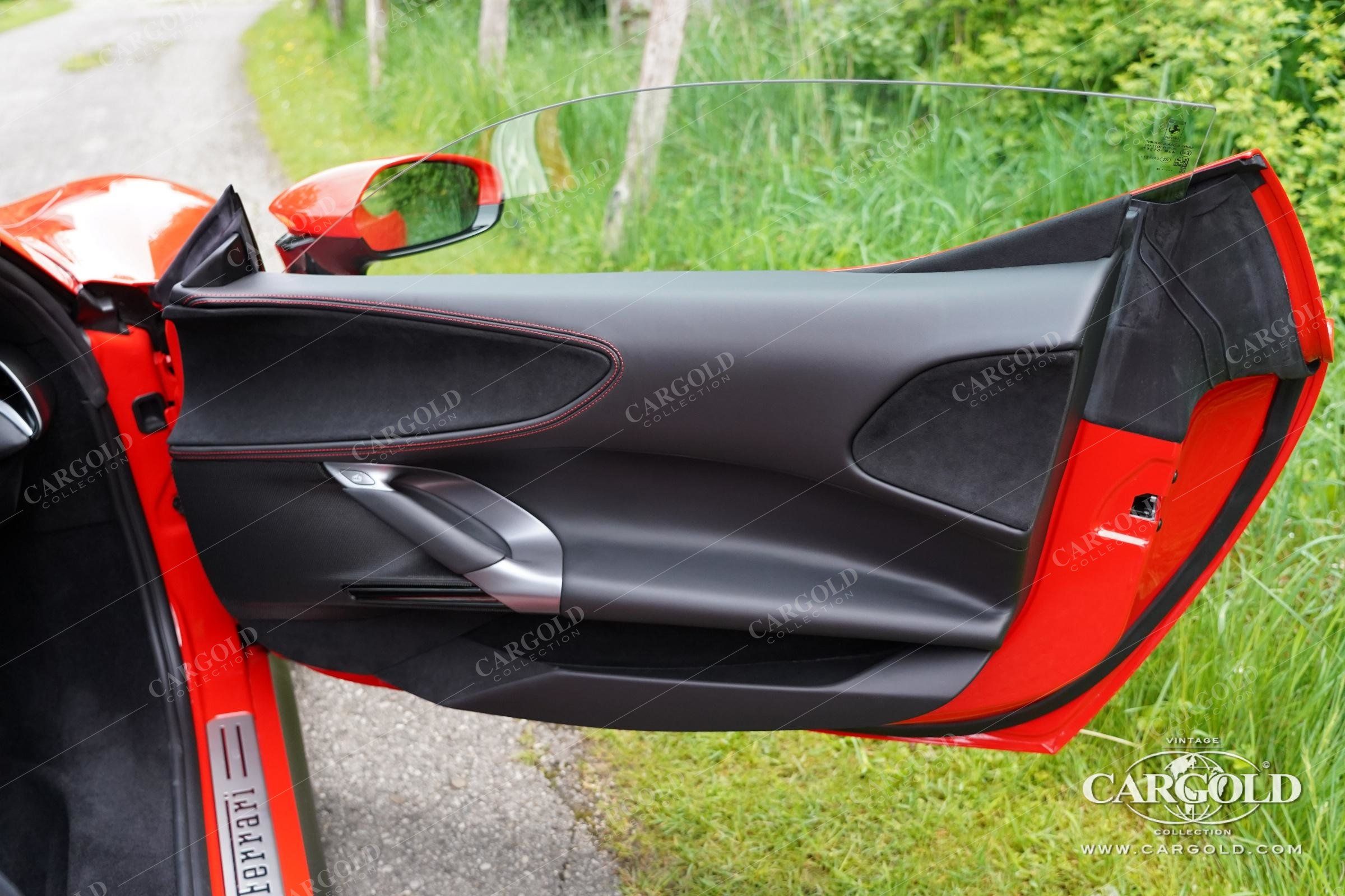 Ferrari SF90 Stradale 11