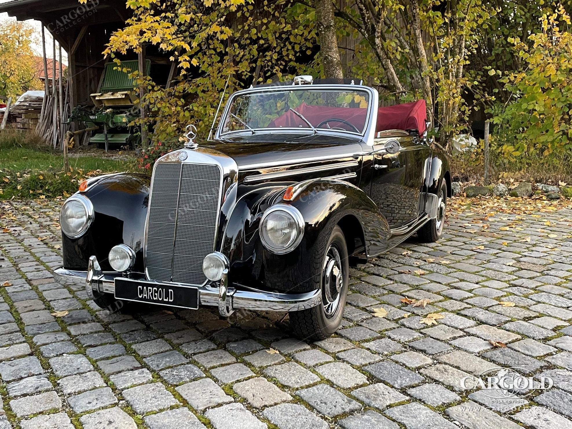 Mercedes-Benz 220 Cabriolet A 6