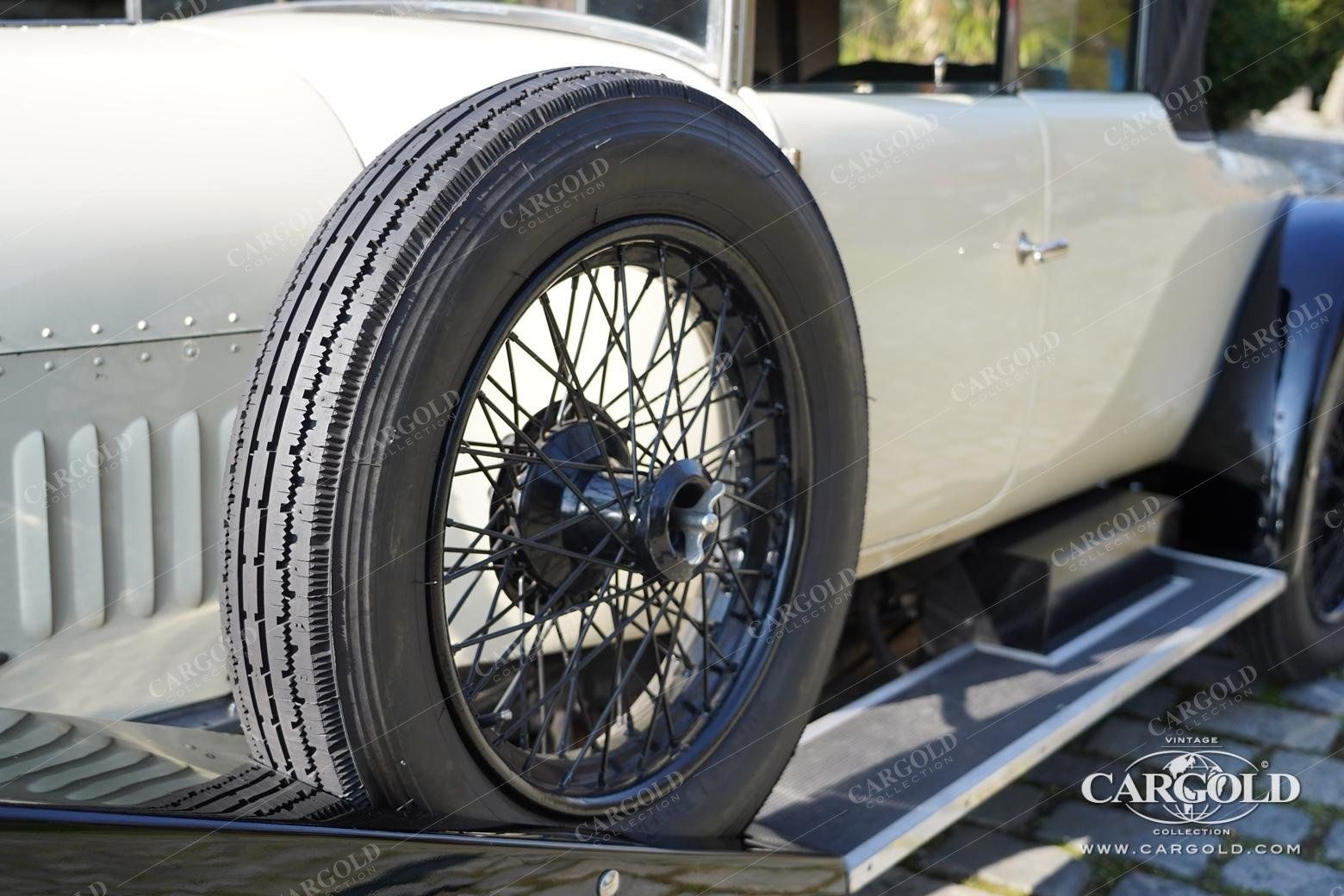 Bentley 3-Litre Drophead Coupé 11
