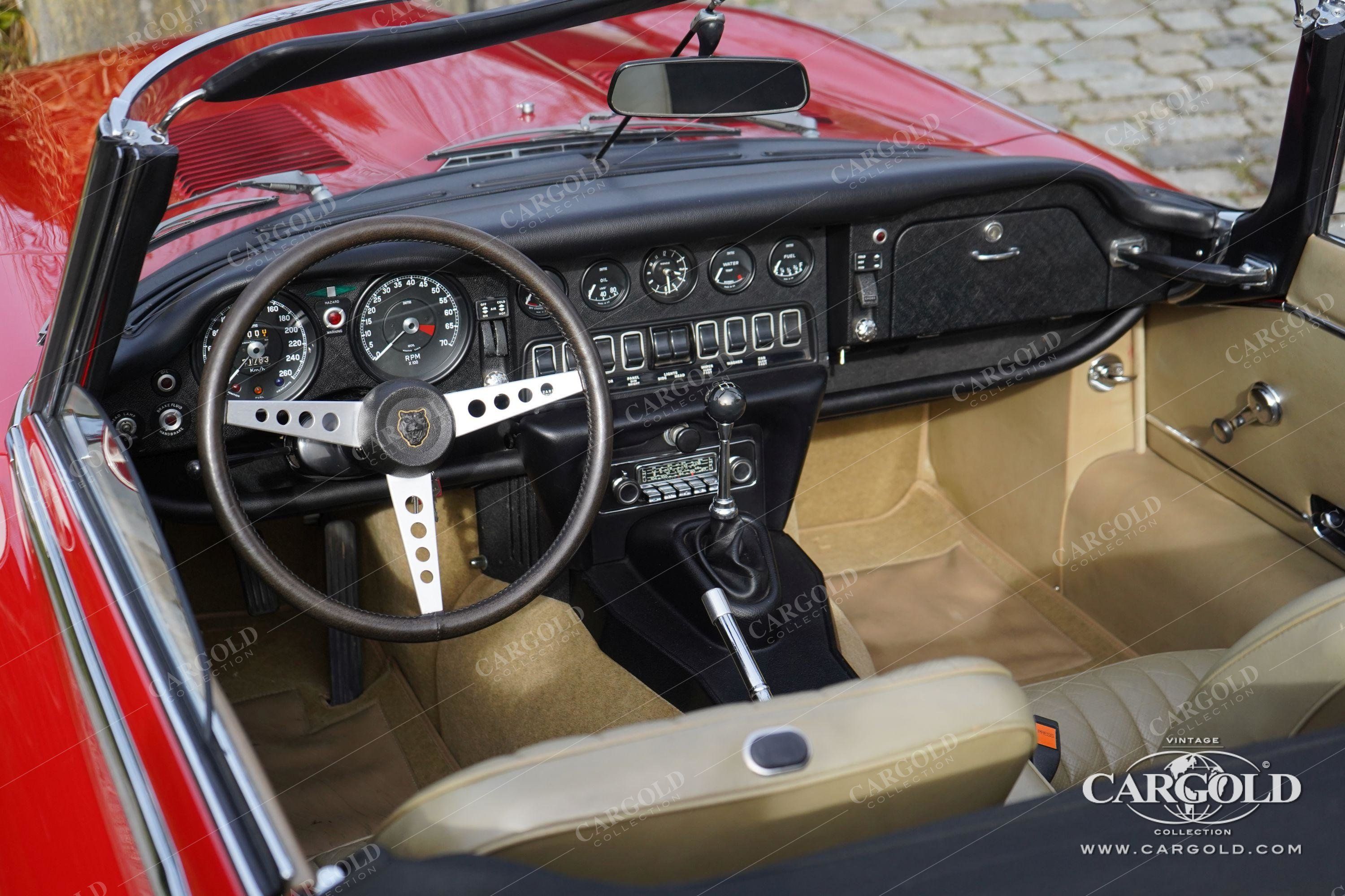Jaguar E-Type S III Roadster 3