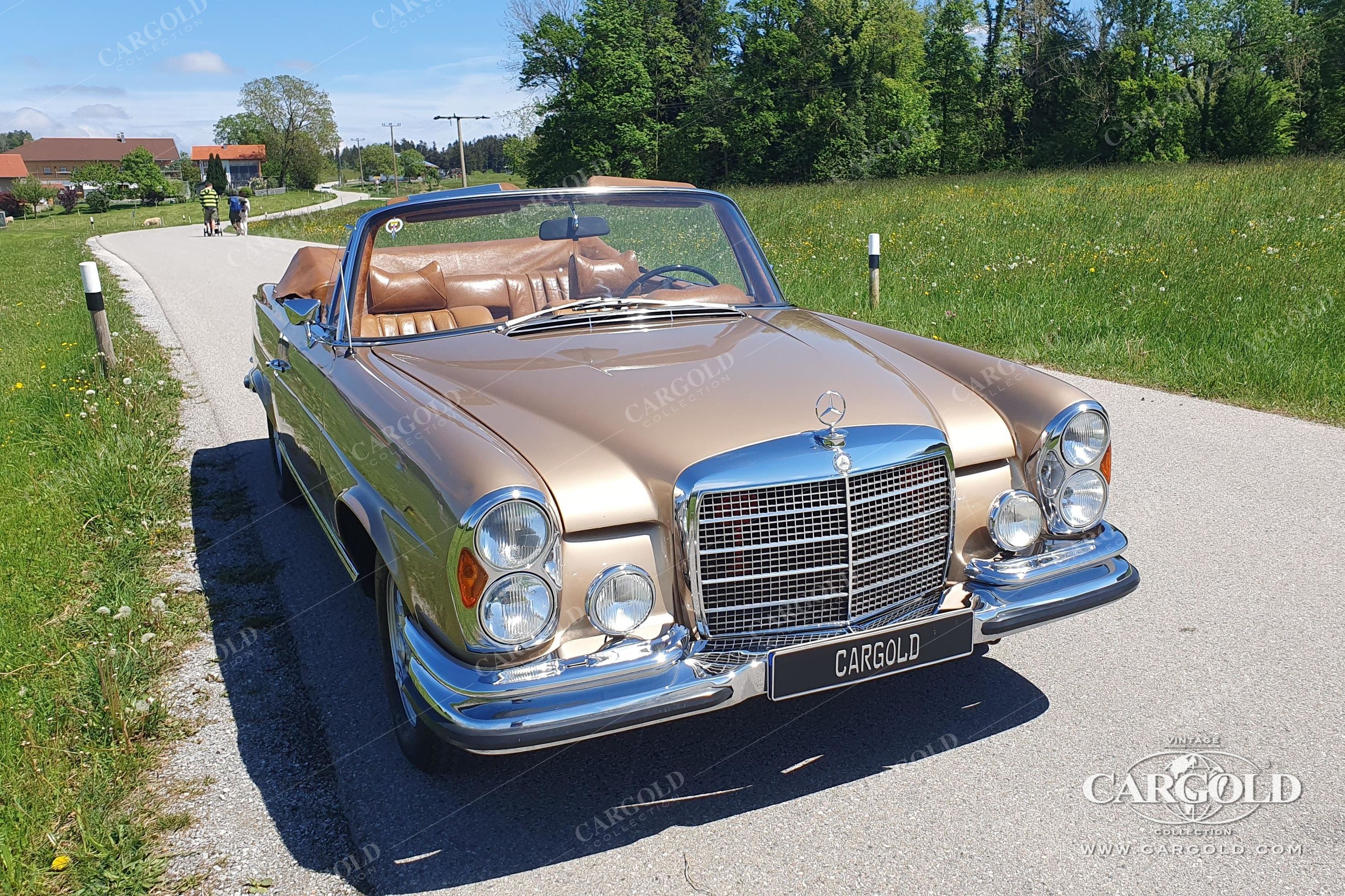 Mercedes-Benz 280 SE 3.5 Cabriolet 11