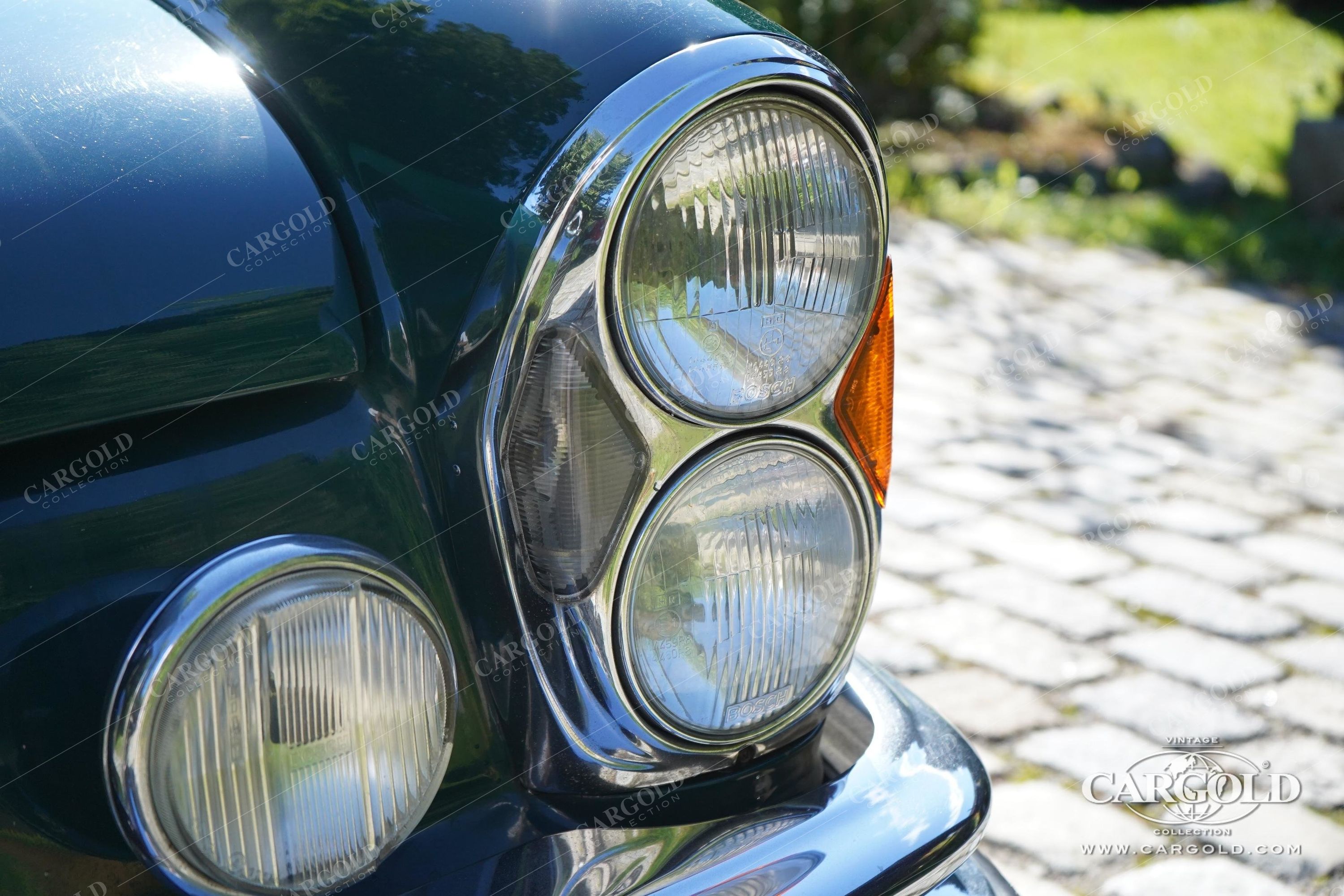Mercedes-Benz 280 SE 3.5 Coupé 9