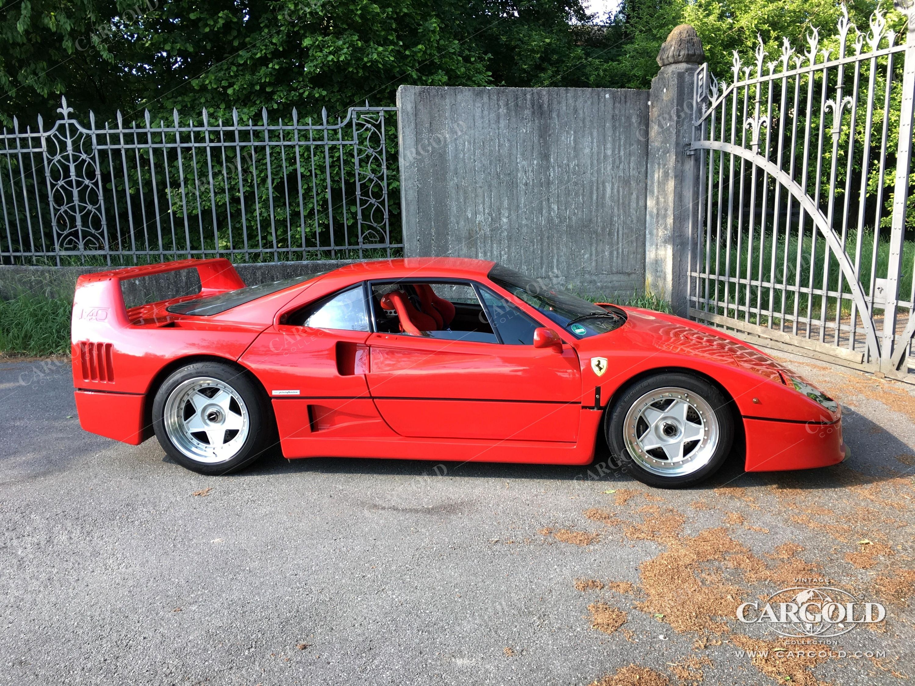 Ferrari F40 4
