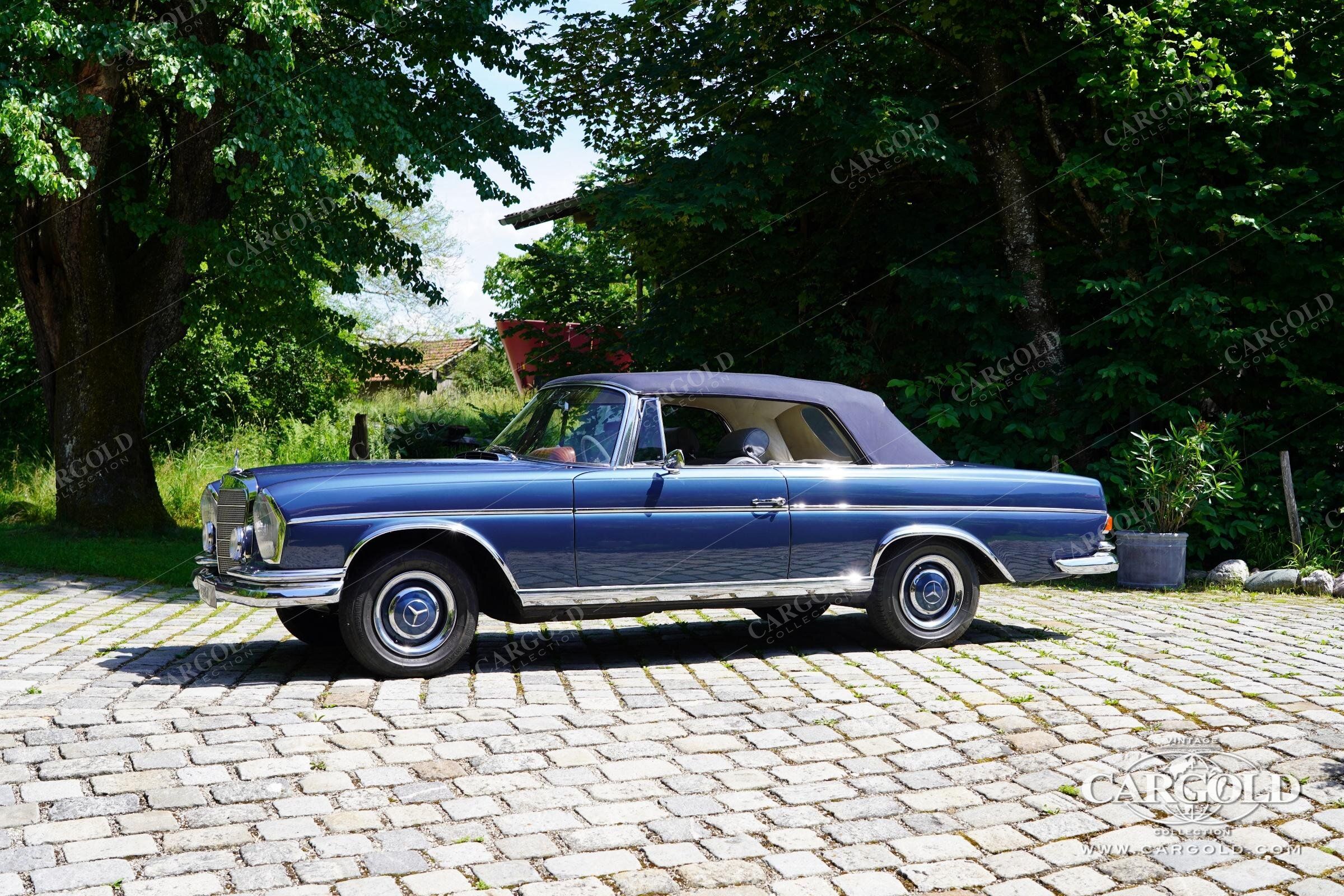 Mercedes-Benz 300 SE Cabriolet 6