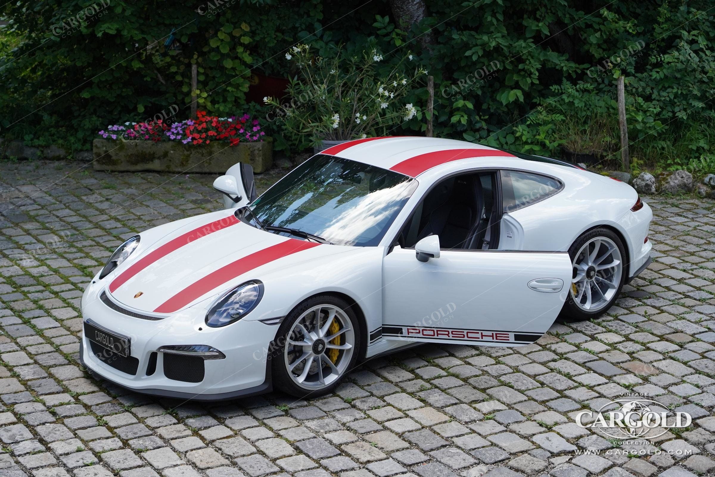 Porsche 911 R 12